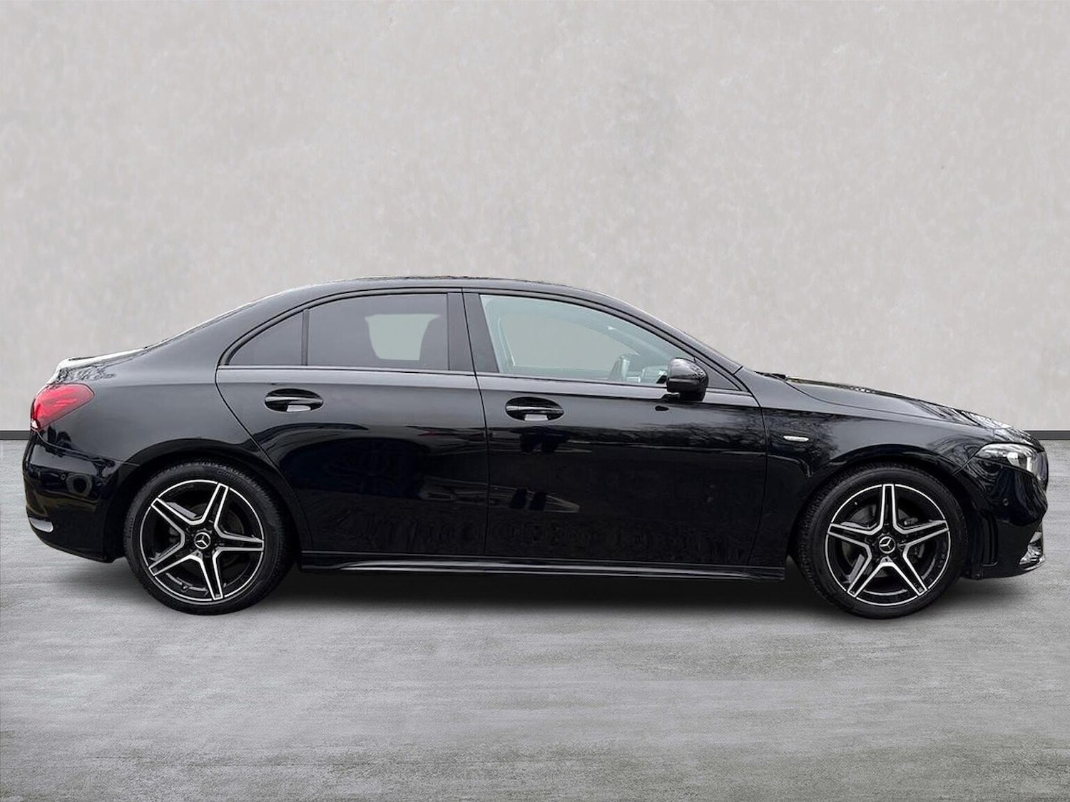 Used Mercedes-Benz A-Class 2022 for sale - 77056772: Photo 3