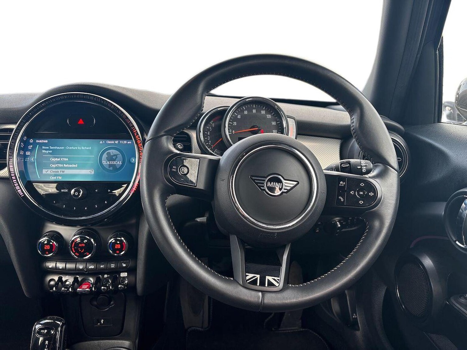 Used MINI Hatch 2022 for sale - 75956547: Photo 9