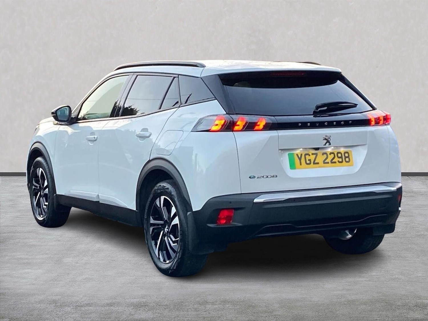 Used Peugeot 2008 2022 for sale - 77065747: Photo 2