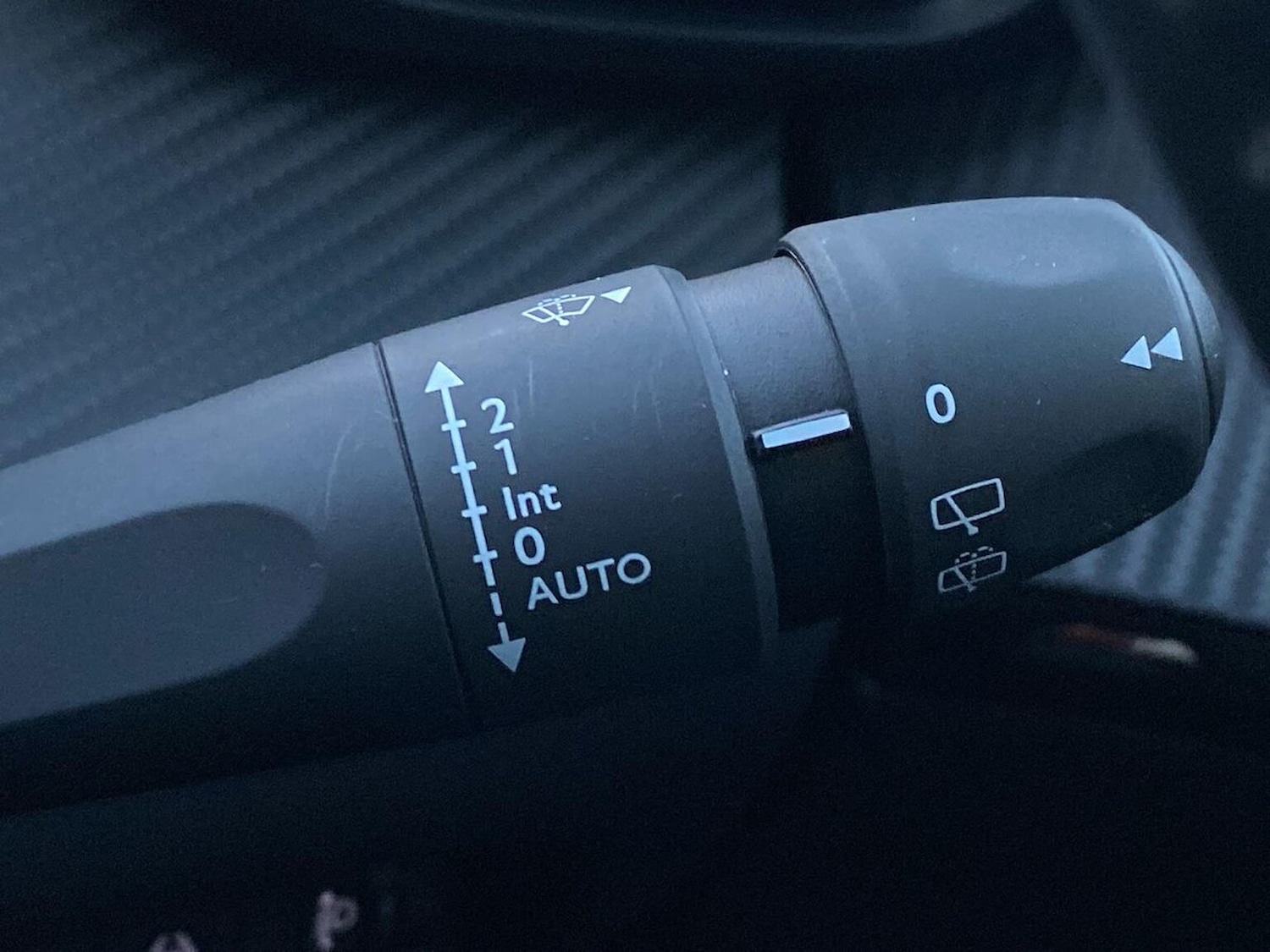 Used Peugeot 2008 2022 for sale - 77065747: Photo 27