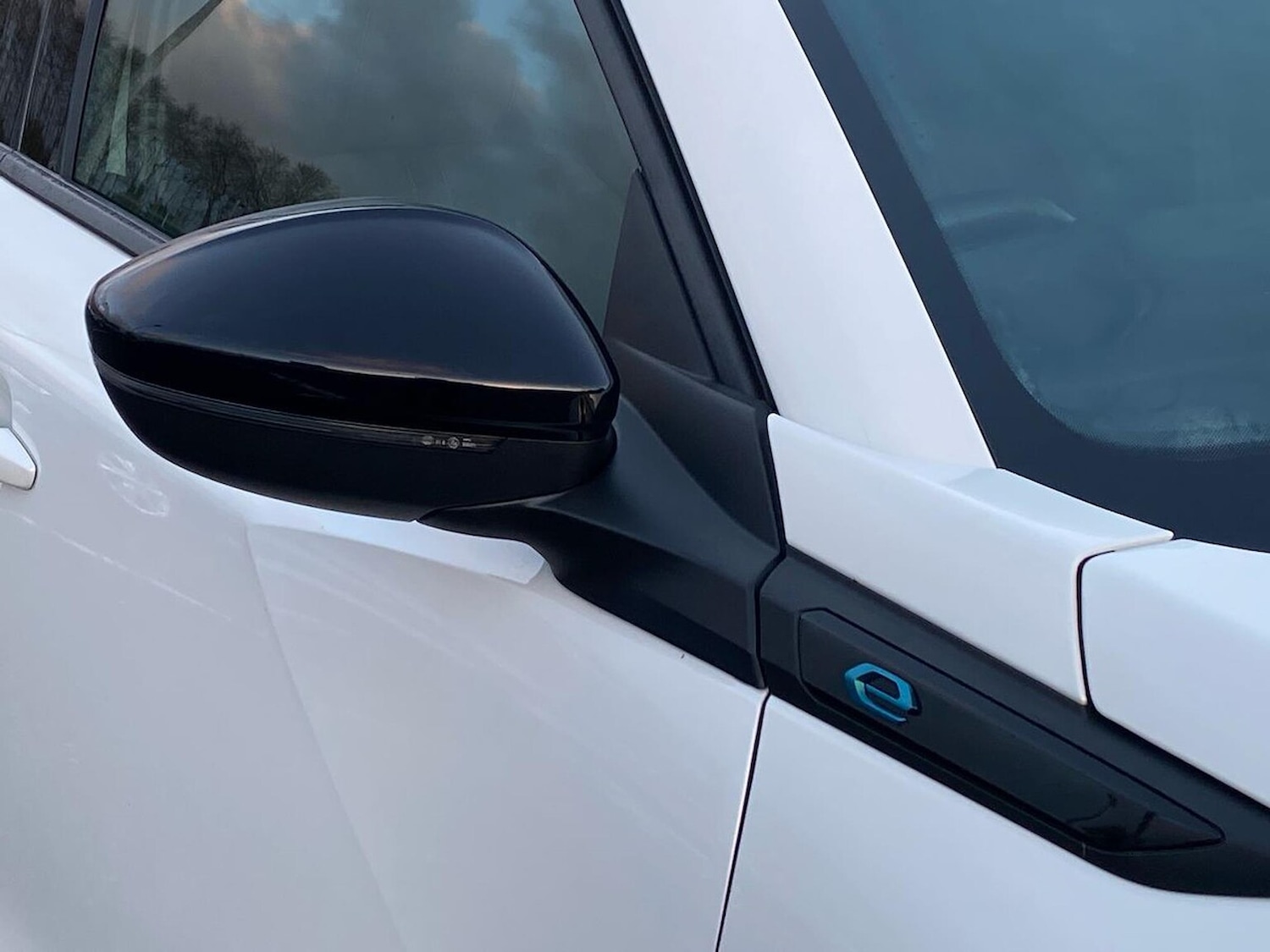 Used Peugeot 2008 2022 for sale - 77065747: Photo 31