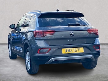Used Volkswagen T-Roc 2023 for sale - 78229219: Photo