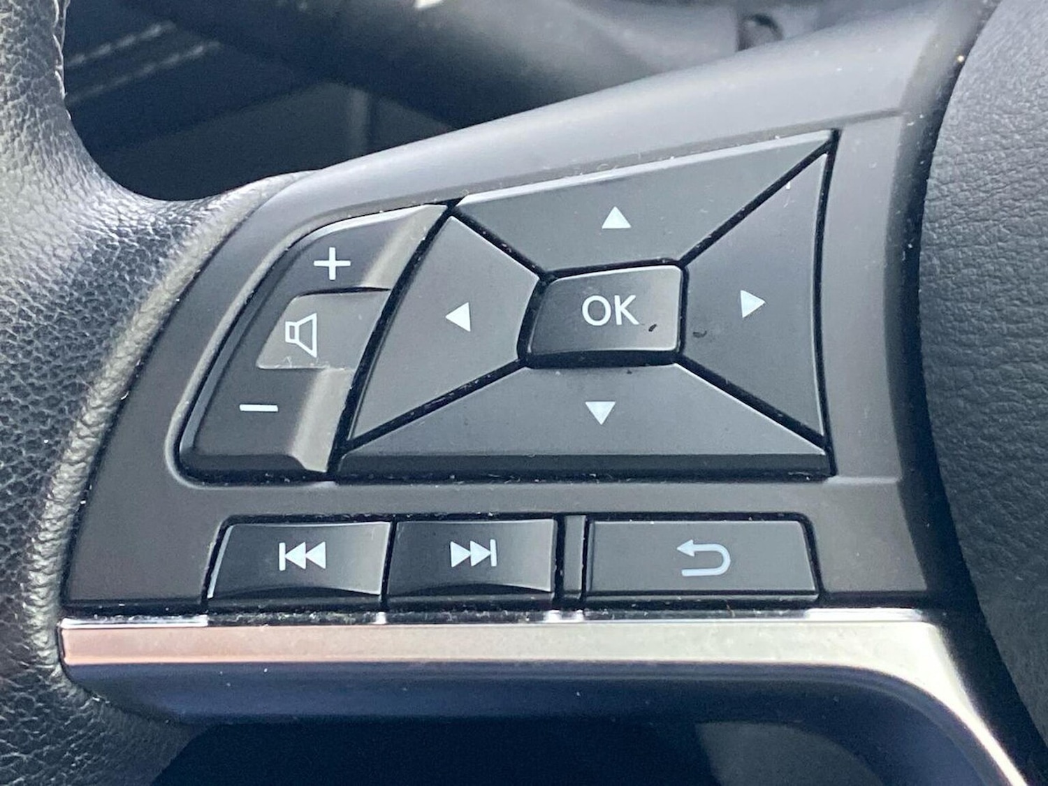 Used Nissan Juke 2021 for sale - 76413960: Photo 27