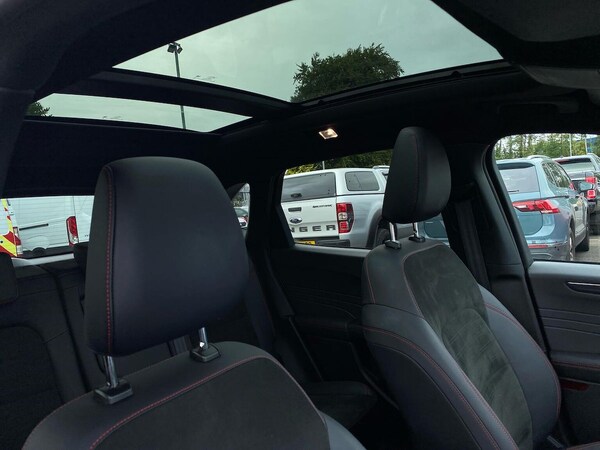 Used Ford Kuga 2024 for sale - 75656104: Photo 30