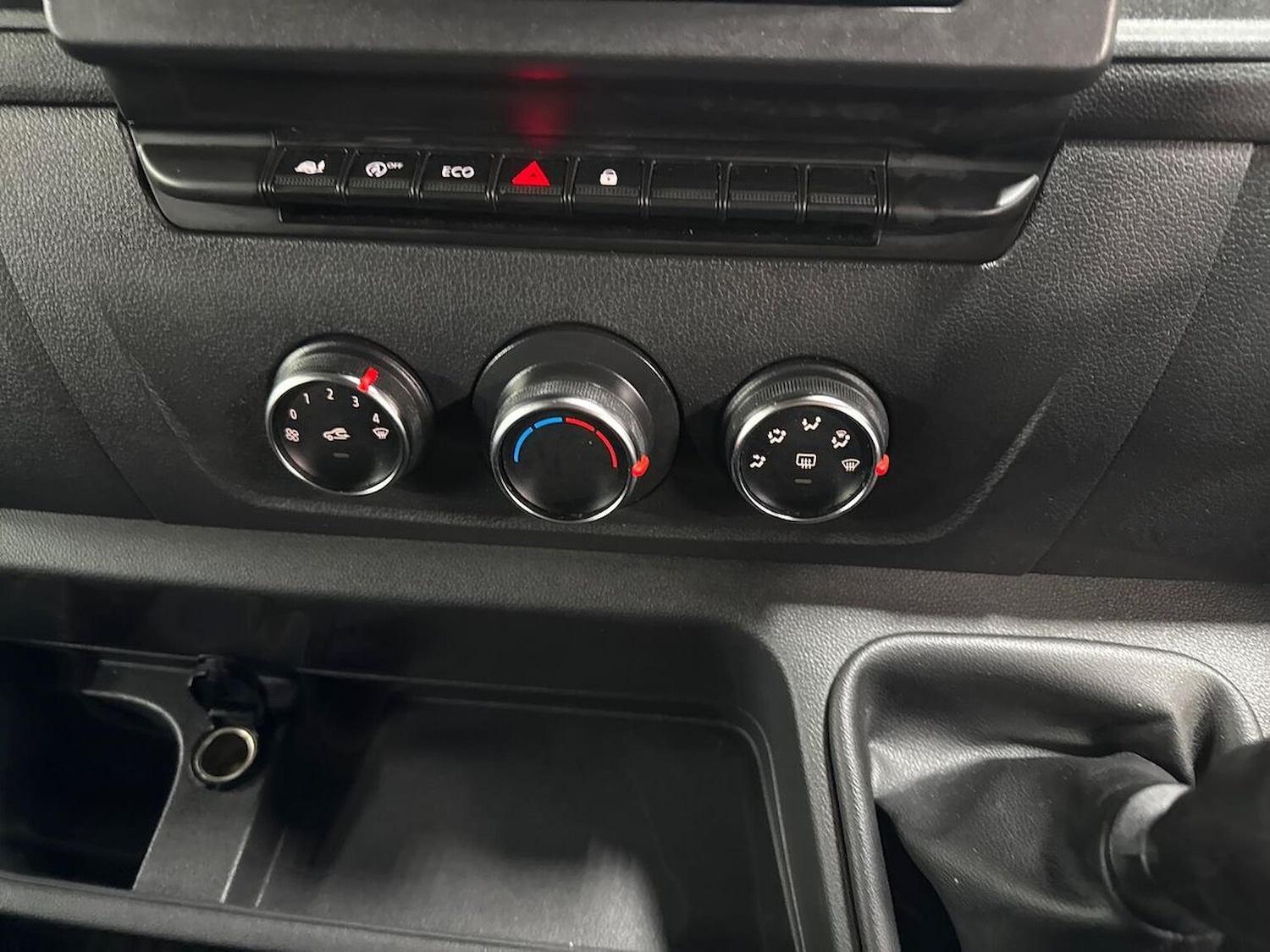 Used Renault Master 2024 for sale - 77984018: Photo 12