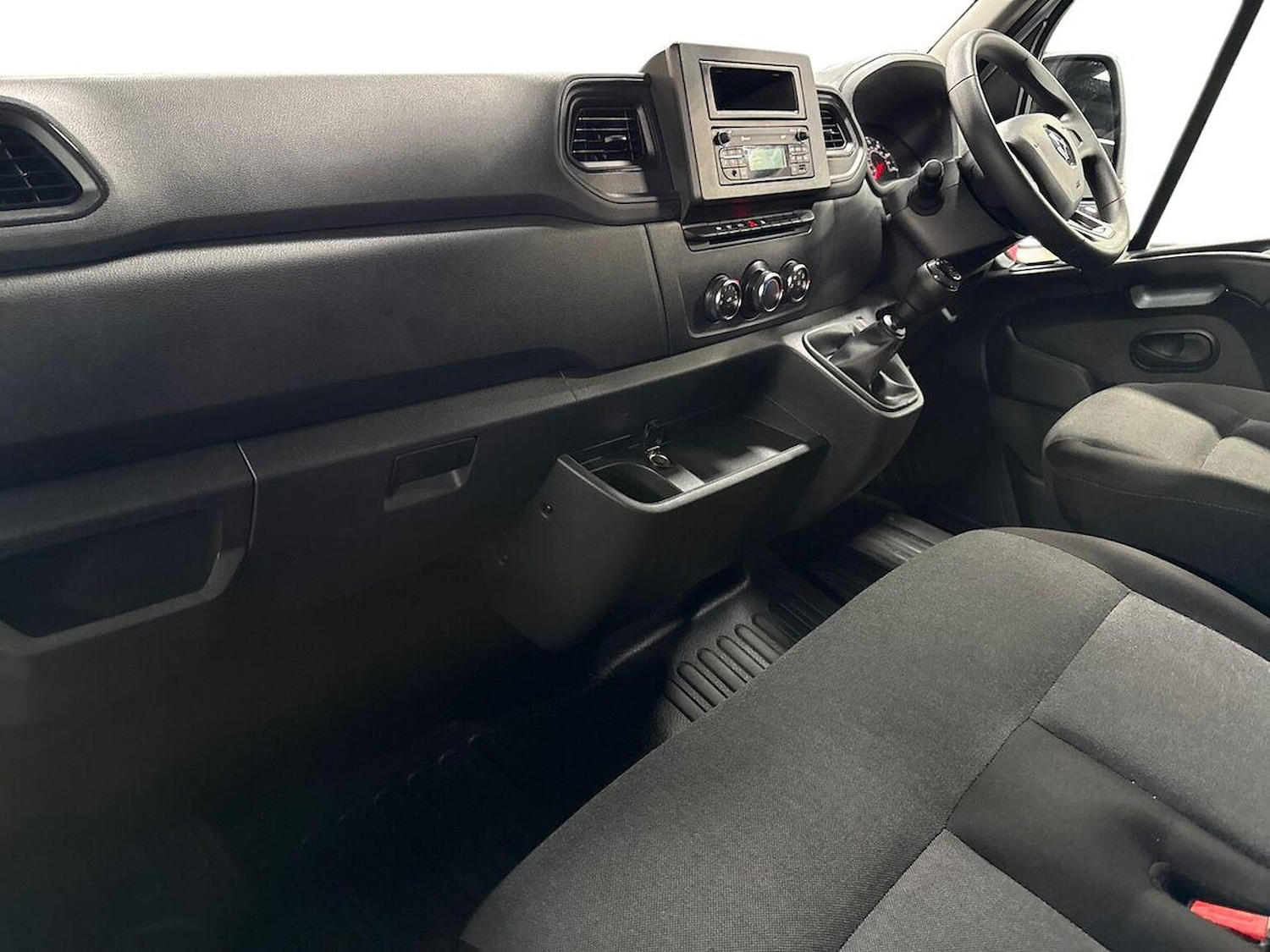 Used Renault Master 2024 for sale - 77984018: Photo 7