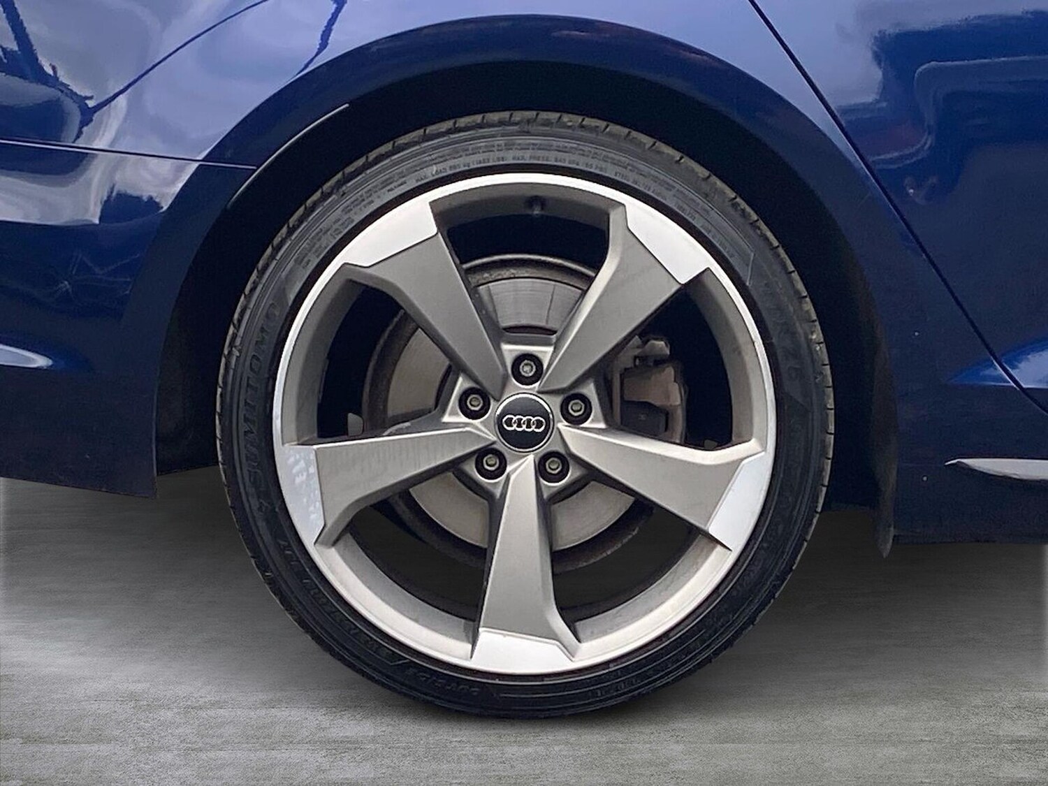 Used Audi A4 2019 for sale - 76065621: Photo 6