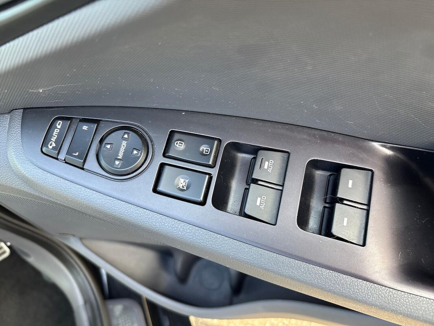 Used Hyundai IONIQ 2017 for sale - 78195130: Photo 23