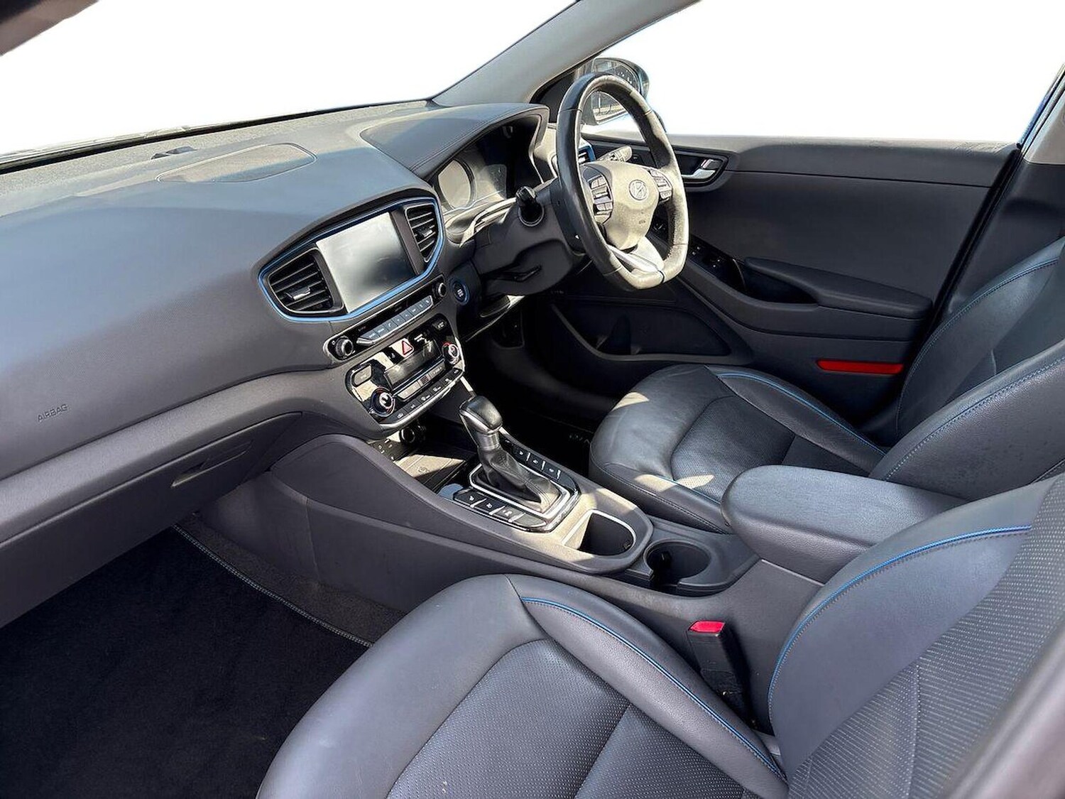 Used Hyundai IONIQ 2017 for sale - 78195130: Photo 9