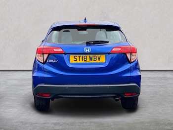 Used Honda HR-V 2018 for sale - 76035805: Photo 4
