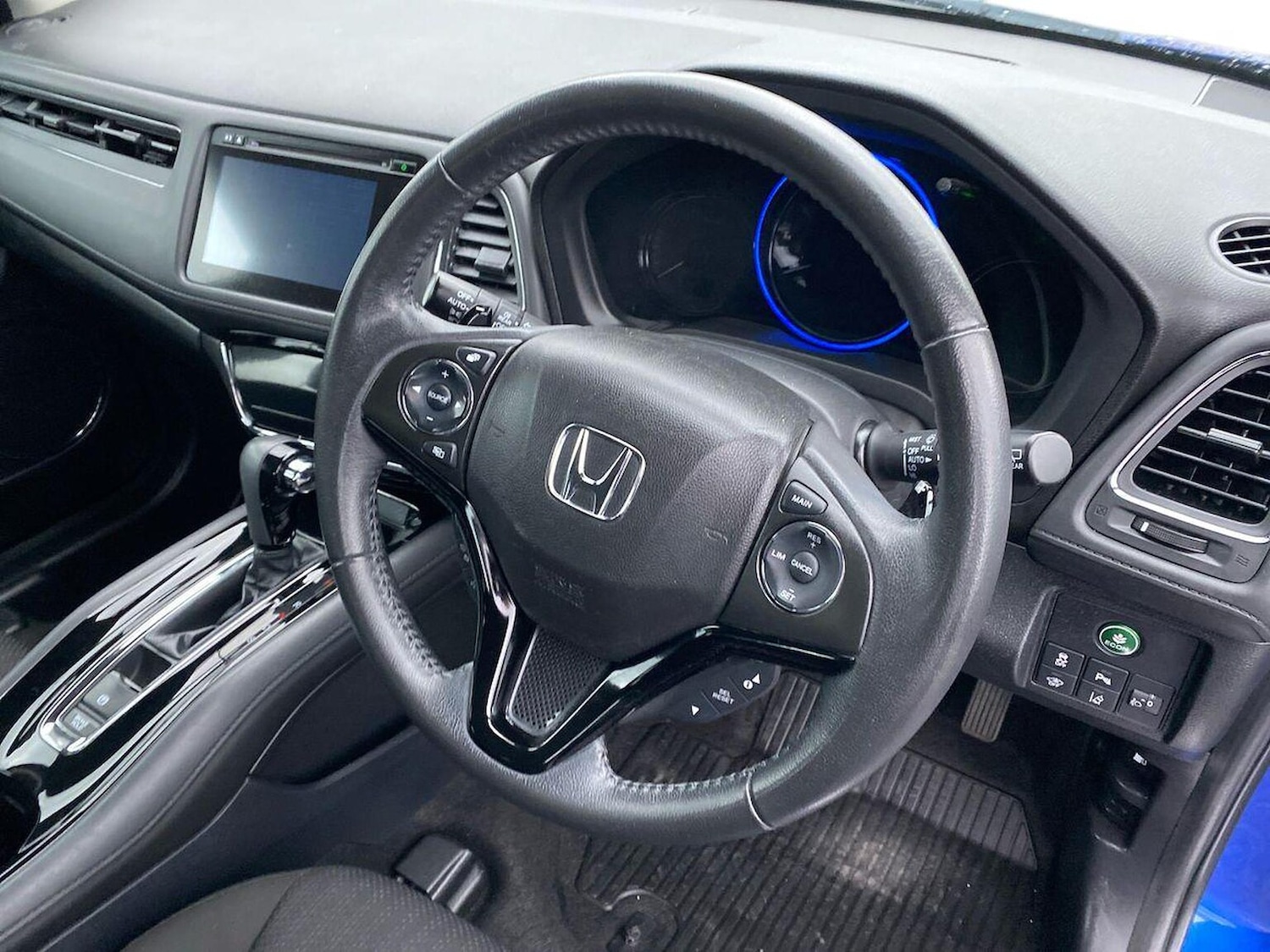Used Honda HR-V 2018 for sale - 76035805: Photo 9