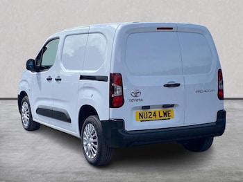 Used Toyota ProAce 2024 for sale - 78889290: Photo