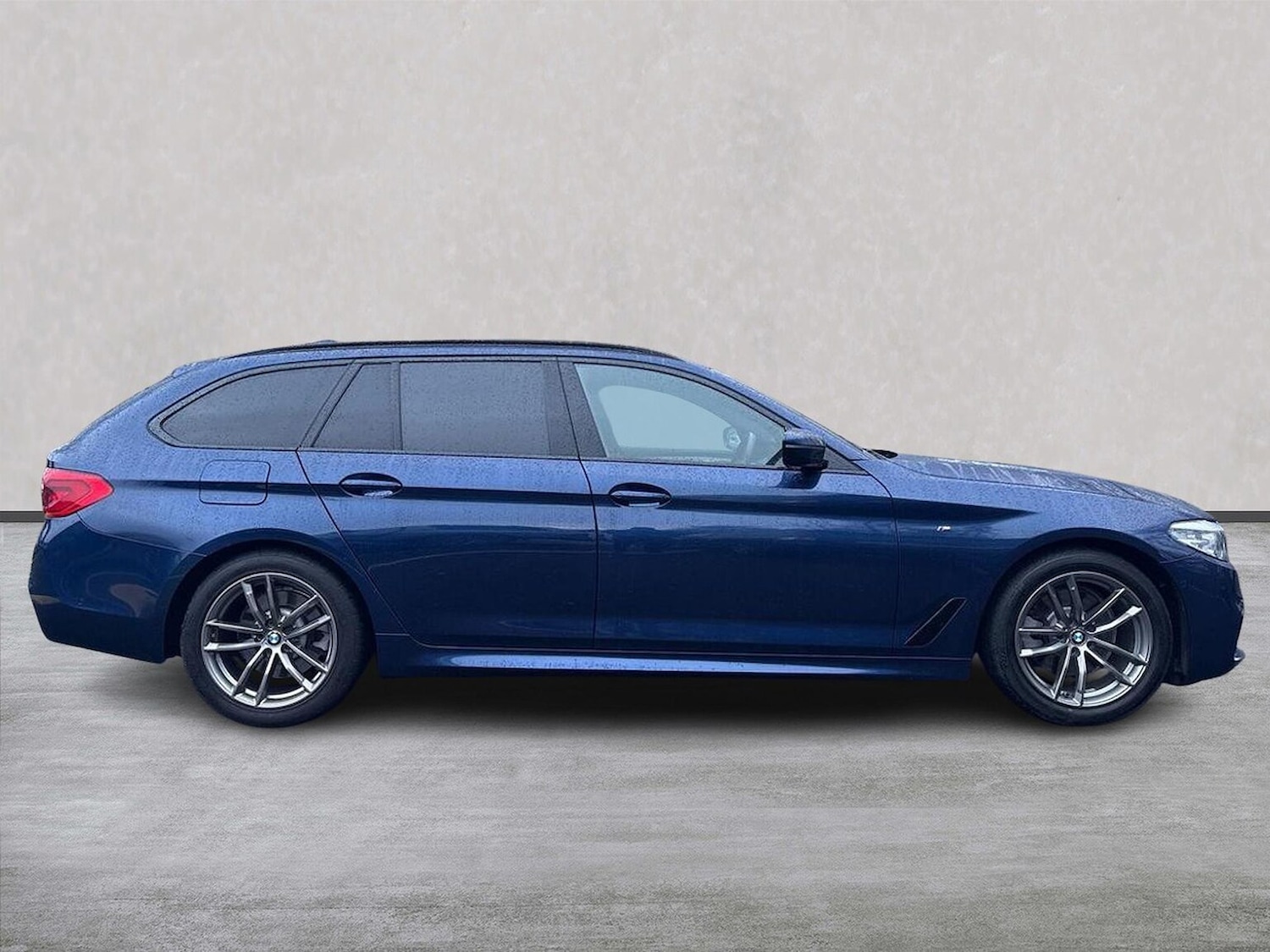 Used BMW 5 Series 2019 for sale - 76769971: Photo 3