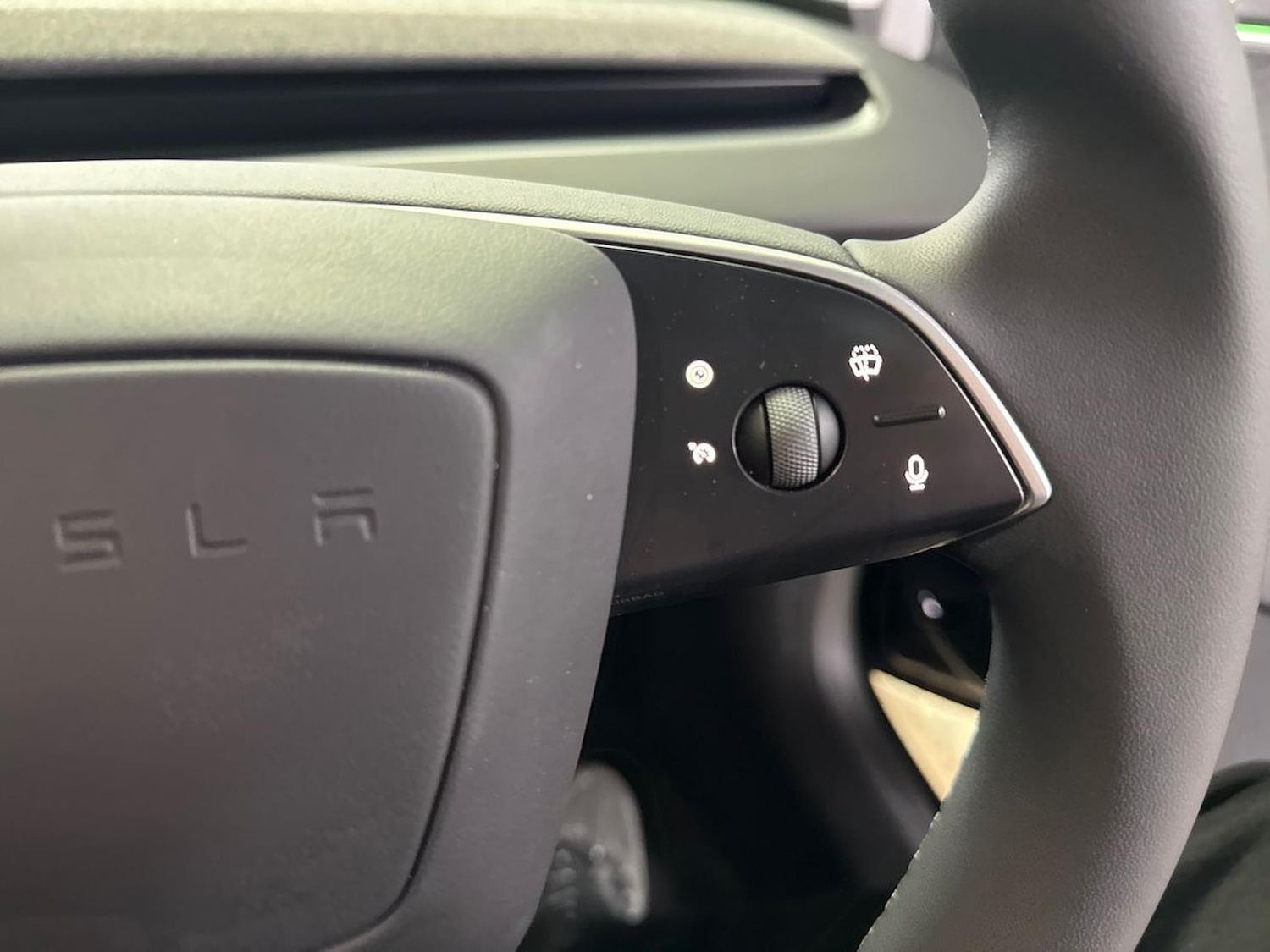 Used Tesla Model 3 2025 for sale - 78139518: Photo 26