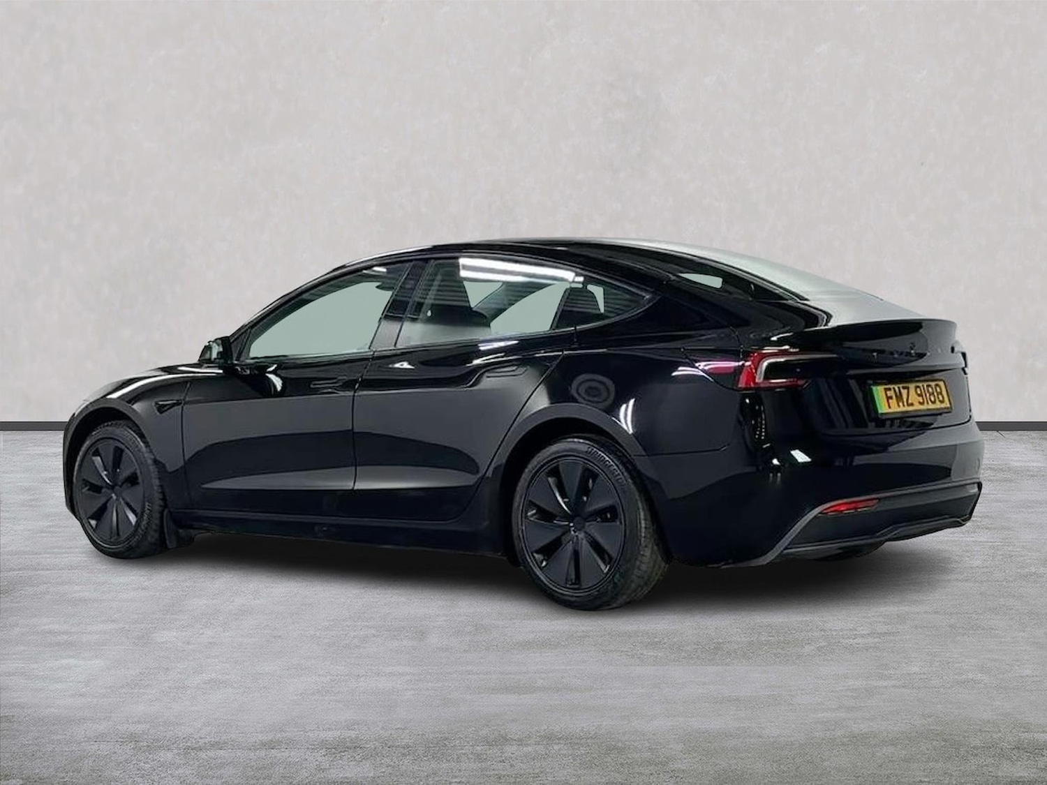 Used Tesla Model 3 2025 for sale - 78139518: Photo 4