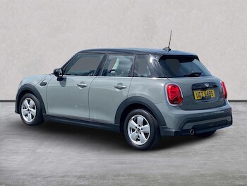 Used MINI Hatch 2021 for sale - 75490526: Photo
