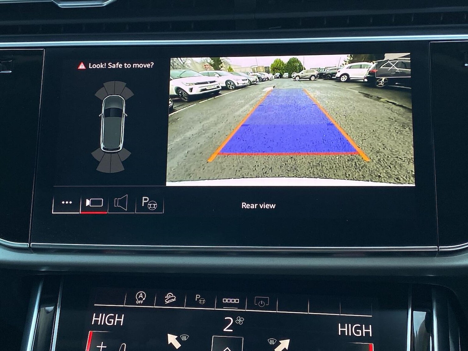 Used Audi Q7 2022 for sale - 77984026: Photo 23