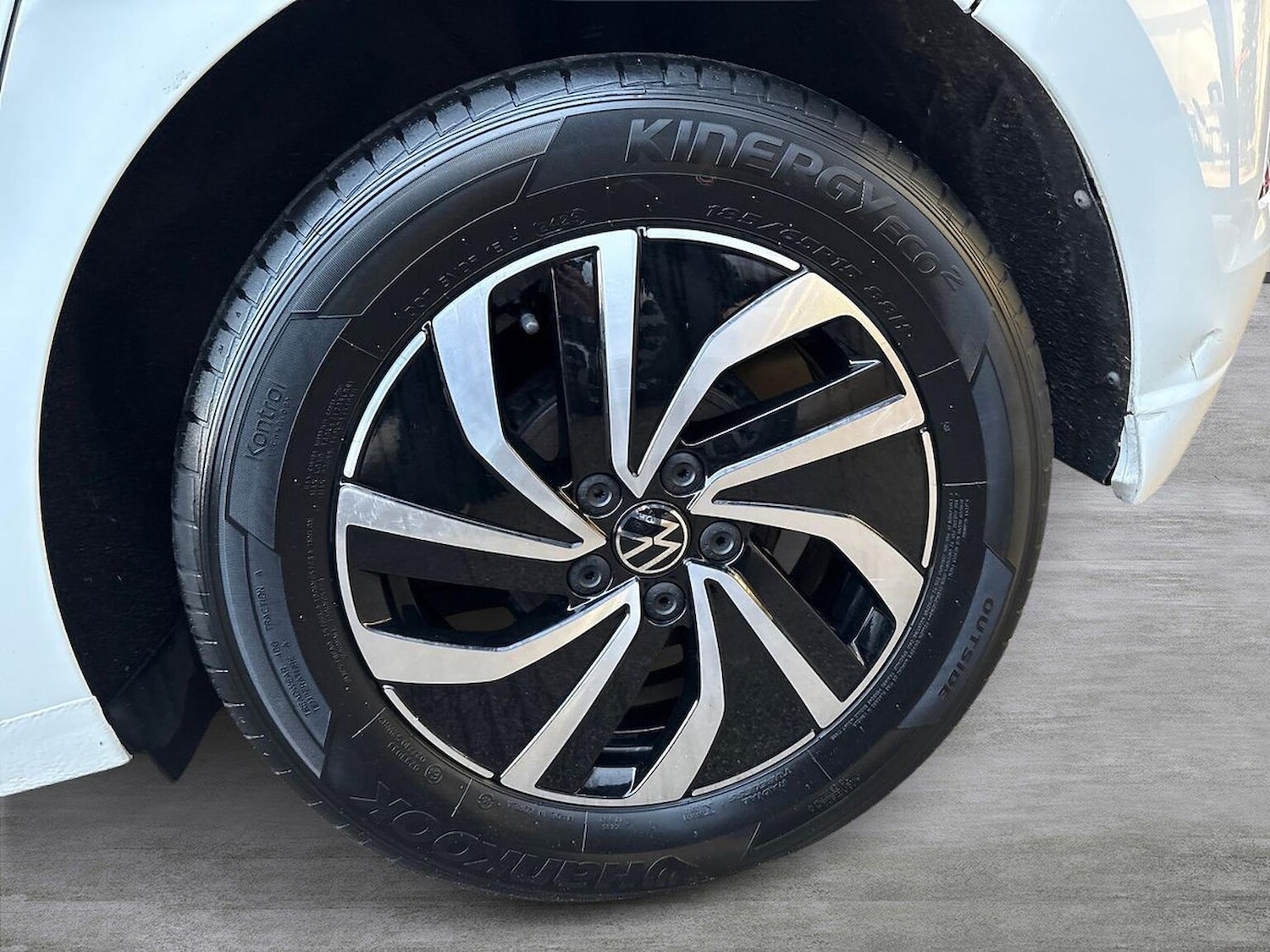 Used Volkswagen Polo 2022 for sale - 76931603: Photo 6