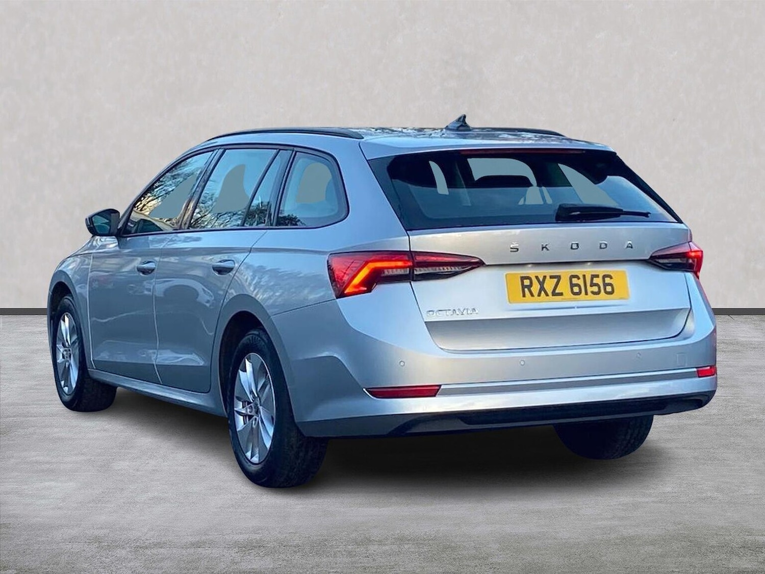 Used Skoda Octavia 2022 for sale - 76559796: Photo 2