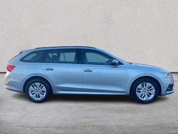 Used Skoda Octavia 2022 for sale - 76559796: Photo