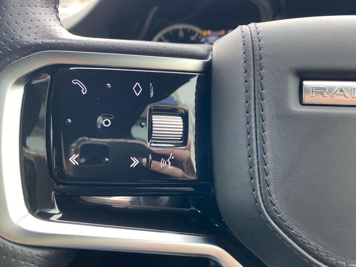 Used Land Rover Range Rover Evoque 2022 for sale - 78194908: Photo 27