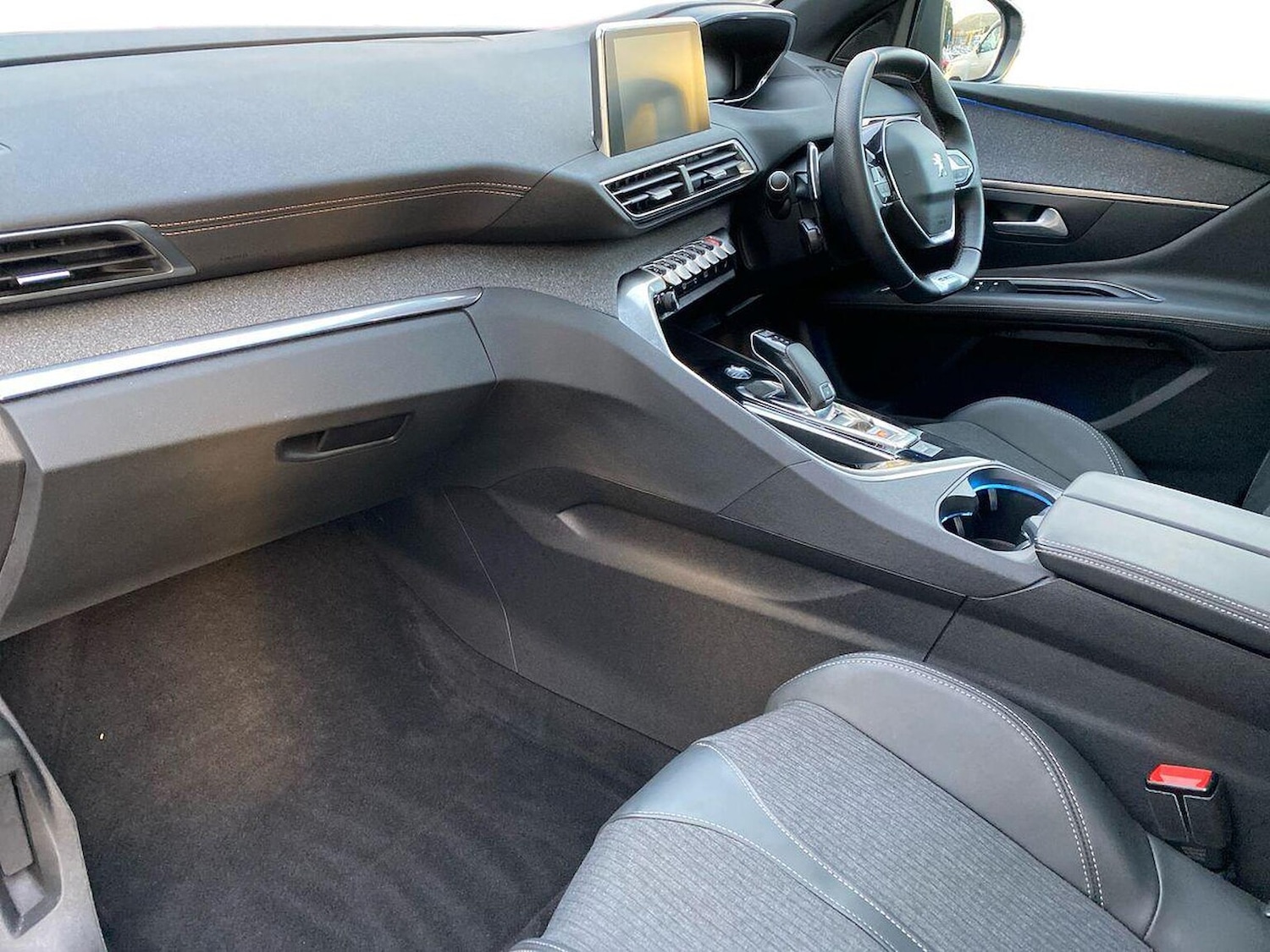 Used Peugeot 3008 2020 for sale - 76945901: Photo 7