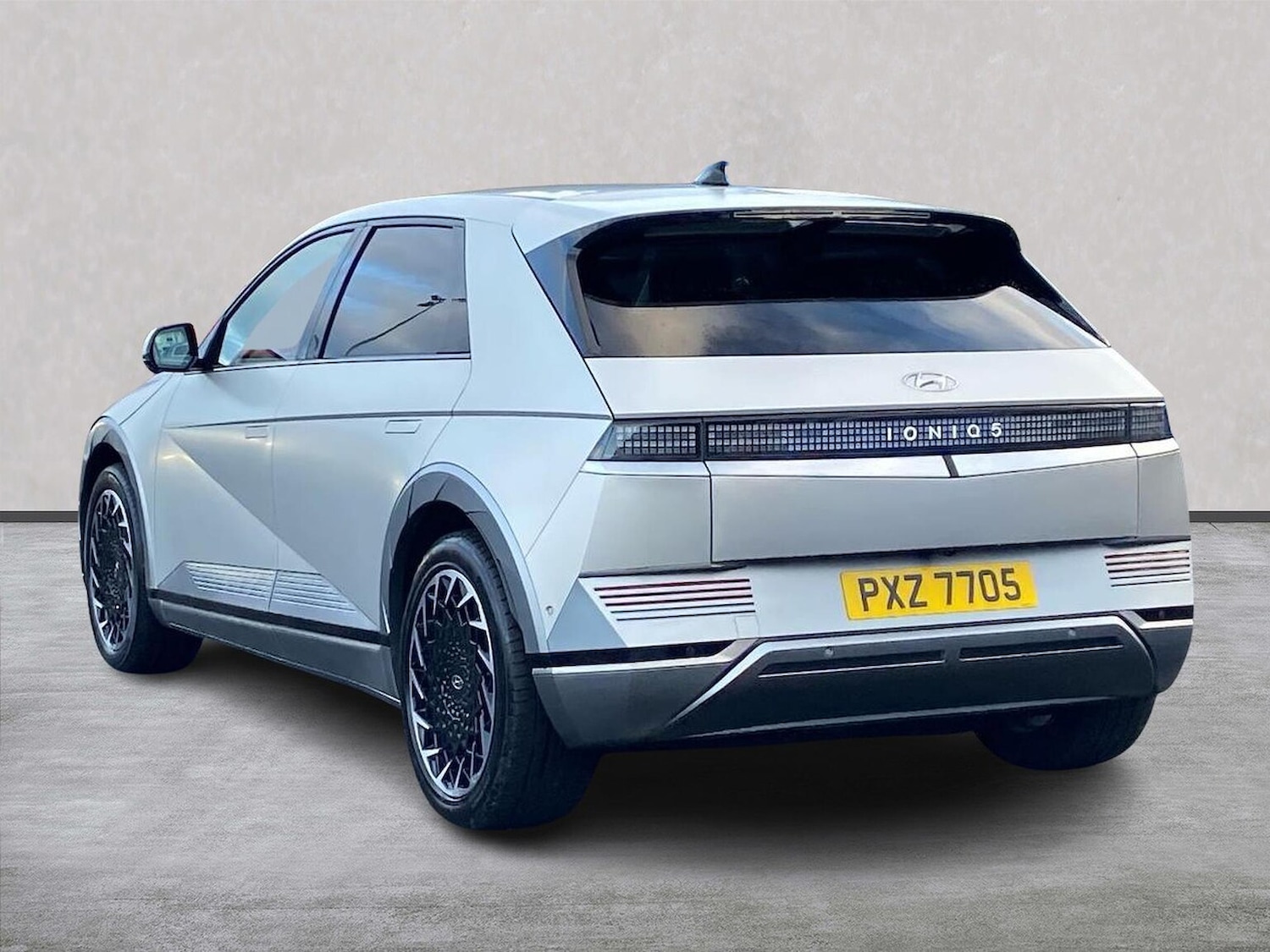 Used Hyundai IONIQ 5 2021 for sale - 76707520: Photo 2