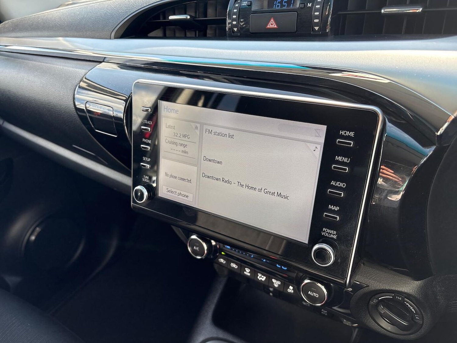 Used Toyota Hilux 2021 for sale - 76605564: Photo 11