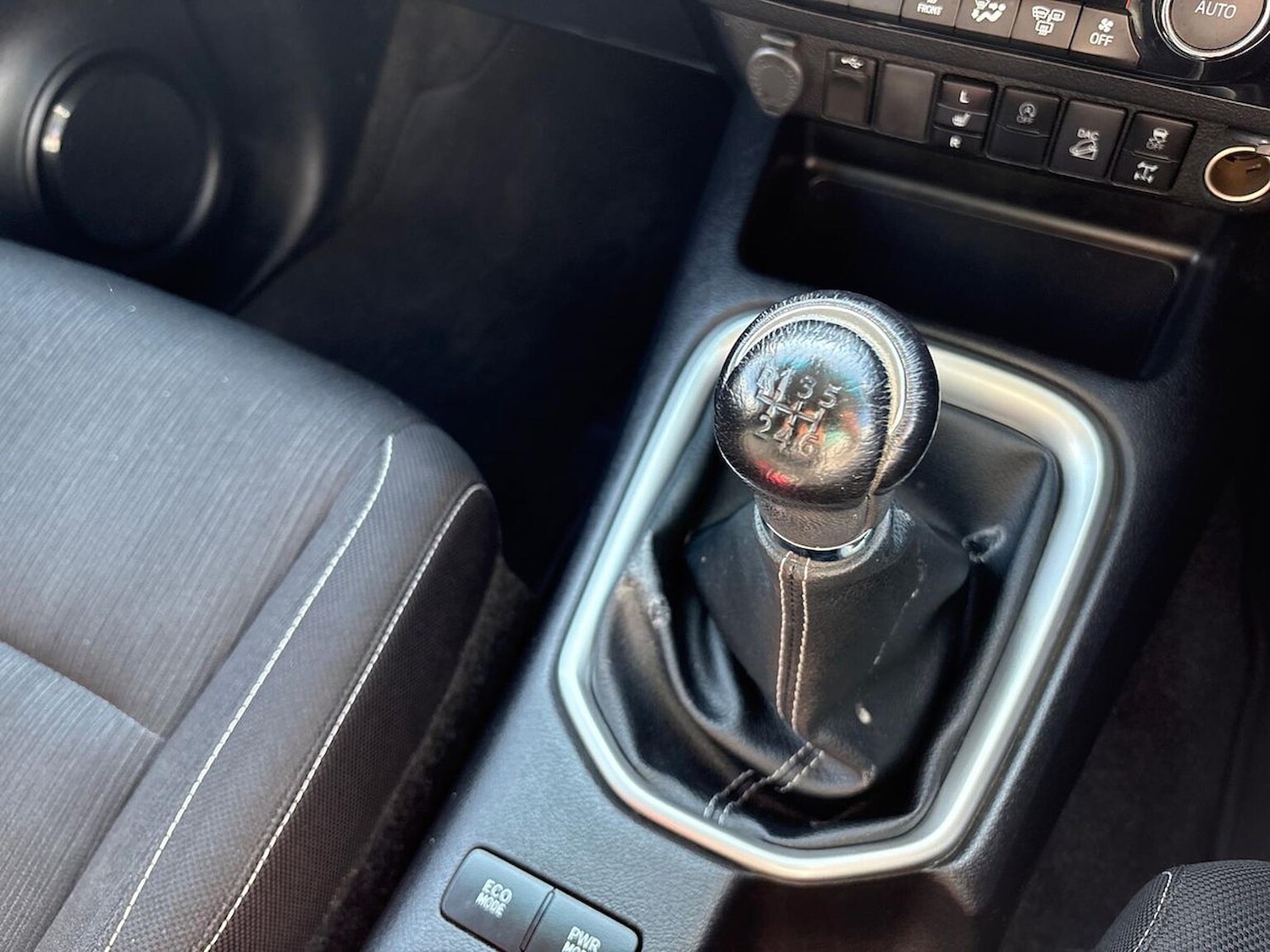 Used Toyota Hilux 2021 for sale - 76605564: Photo 13