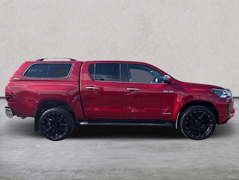 Used Toyota Hilux 2021 for sale - 76605564: Photo