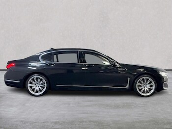 Used BMW 7 Series 2021 for sale - 76693355: Photo