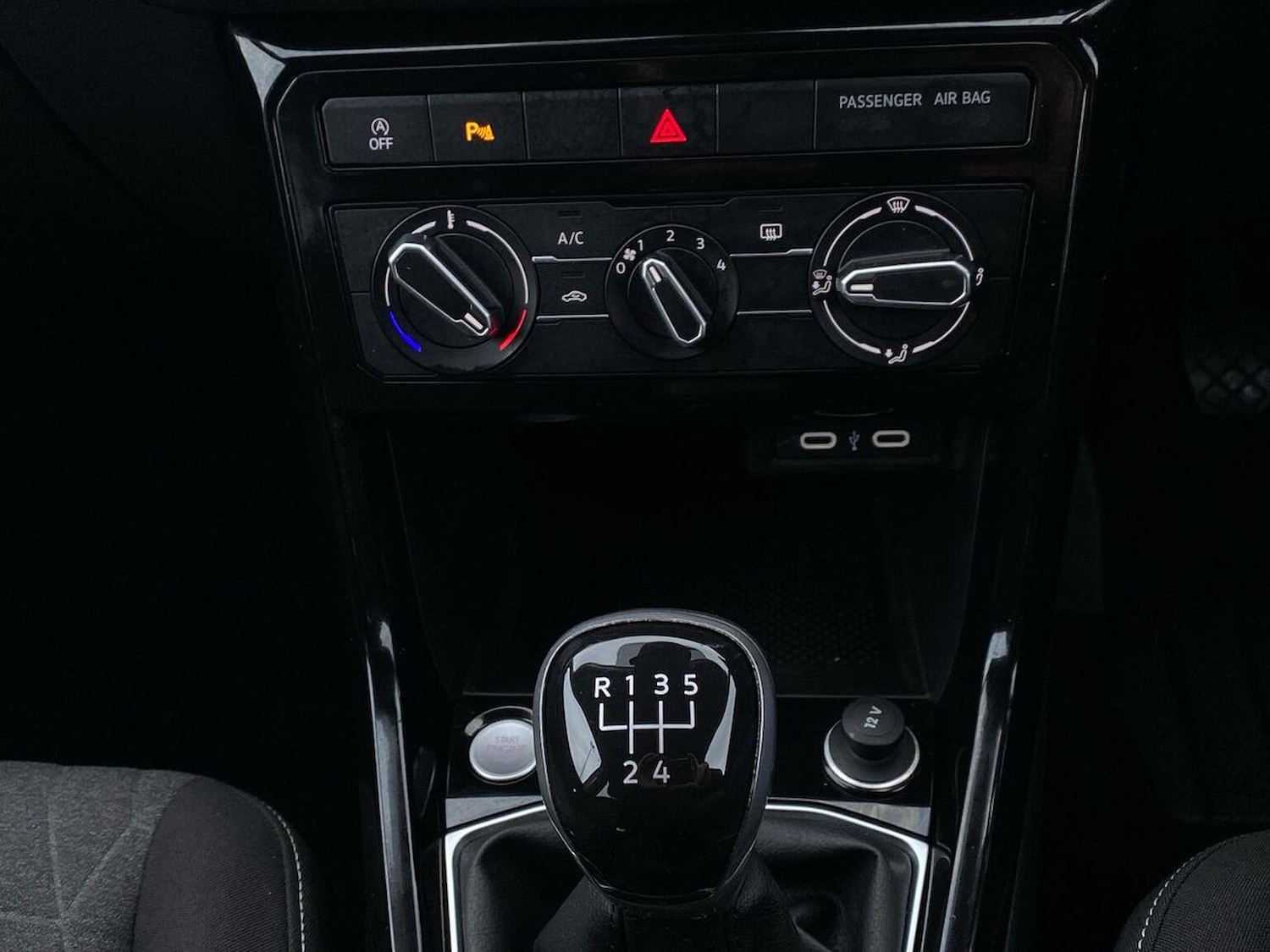 Used Volkswagen T-Cross 2024 for sale - 77528905: Photo 12