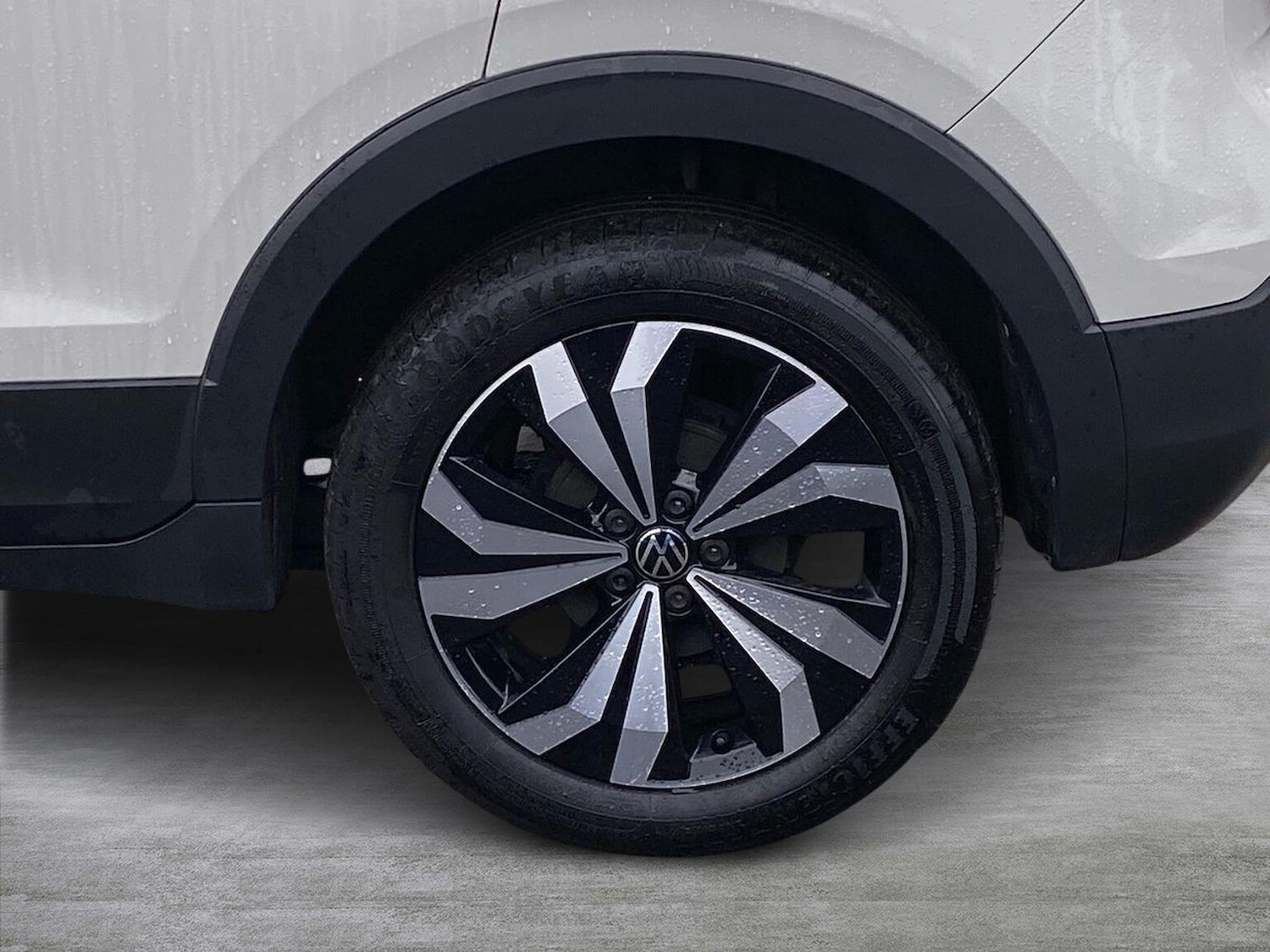 Used Volkswagen T-Cross 2024 for sale - 77528905: Photo 6