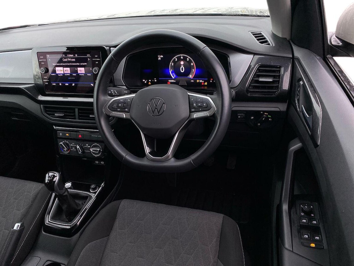 Used Volkswagen T-Cross 2024 for sale - 77528905: Photo 9