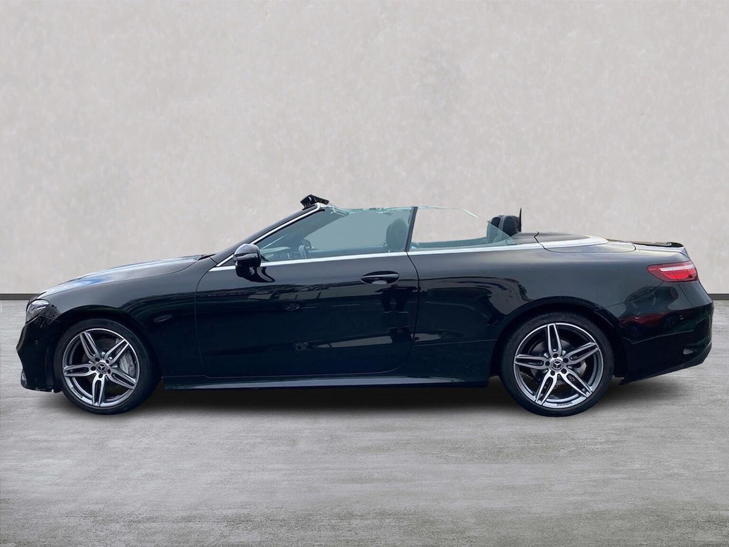 Used Mercedes-Benz E Class 2018 for sale - 76559827: Photo 19