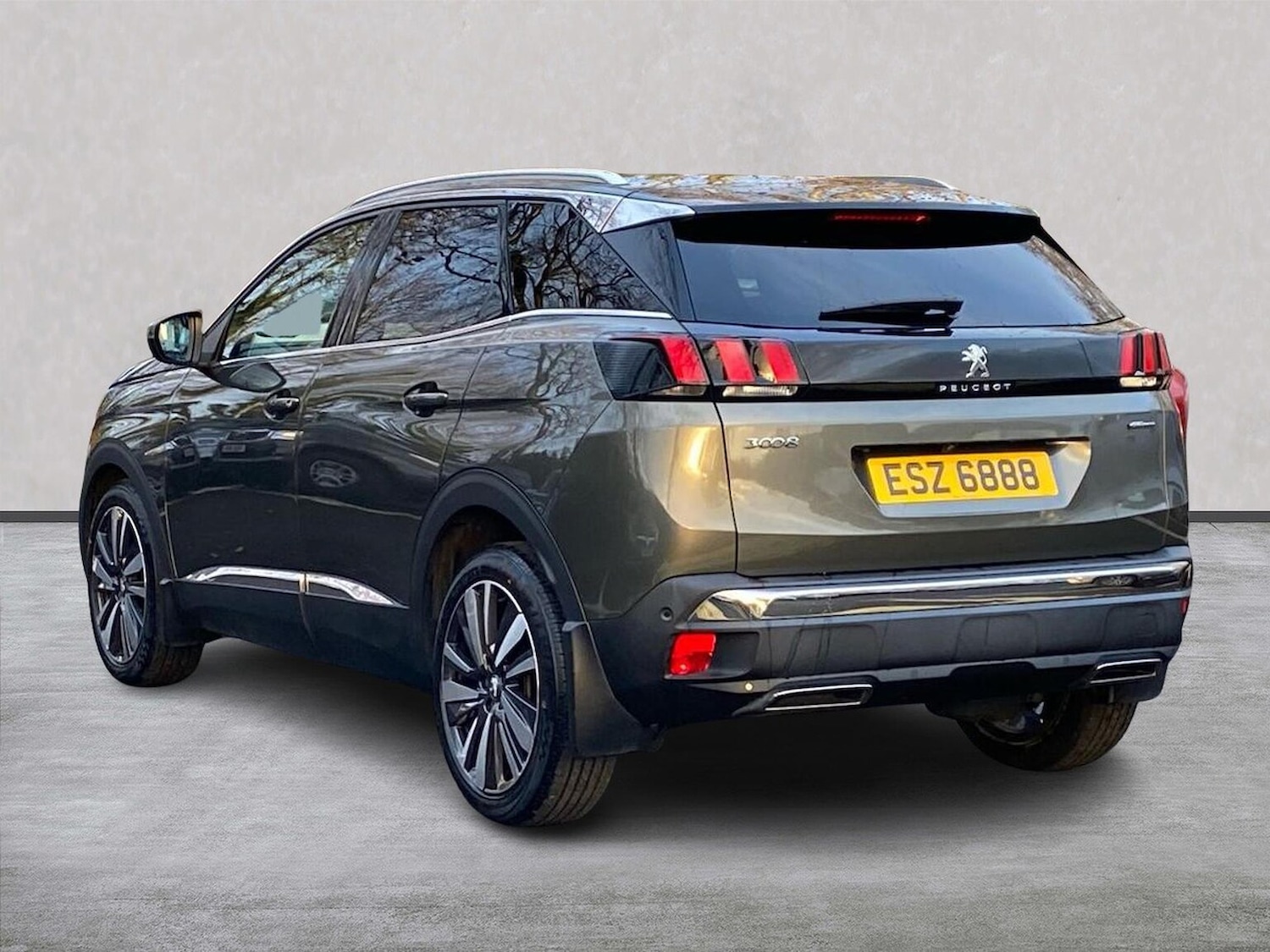 Used Peugeot 3008 2020 for sale - 76763421: Photo 2