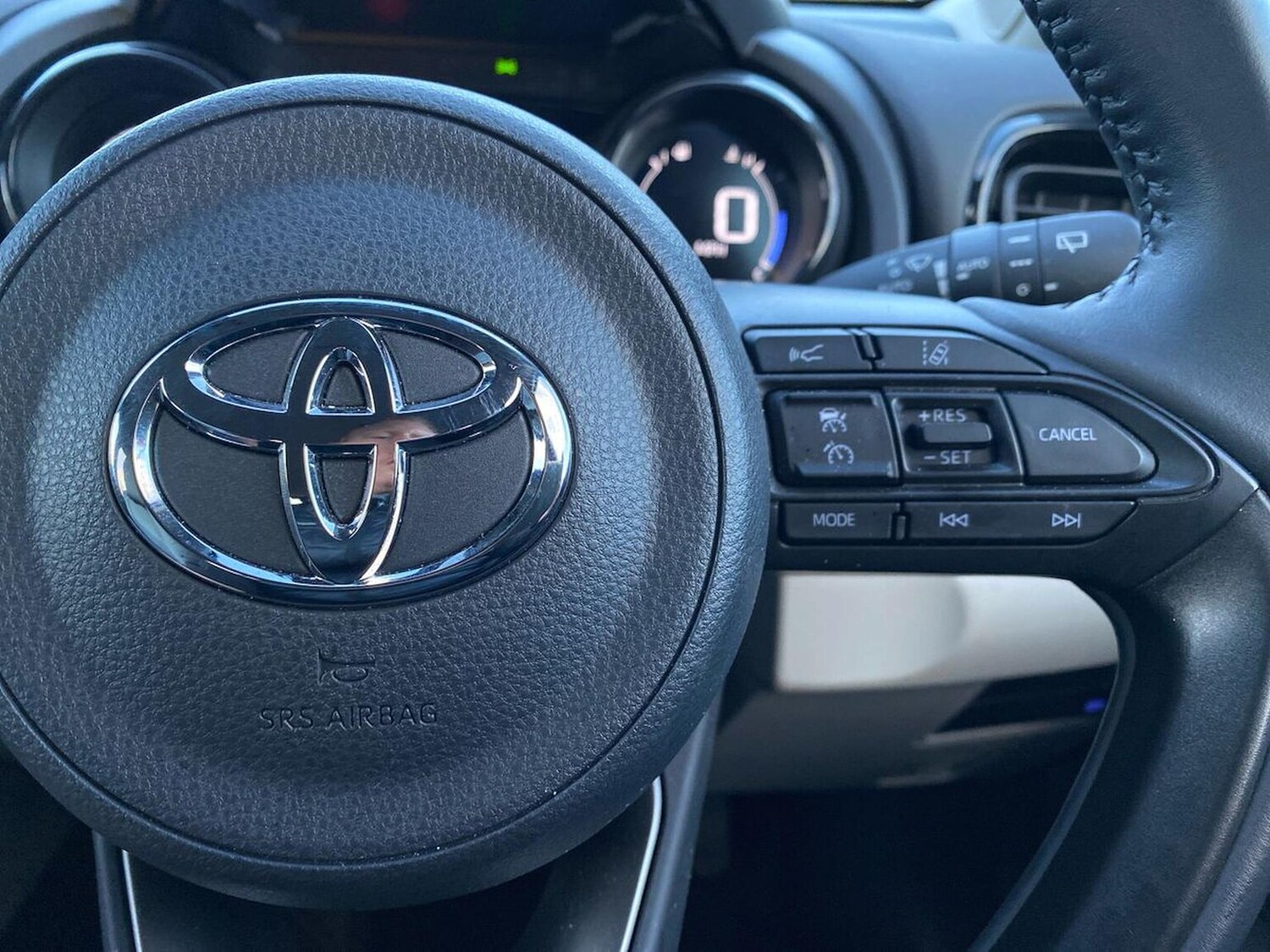 Used Toyota Yaris 2023 for sale - 77707411: Photo 26