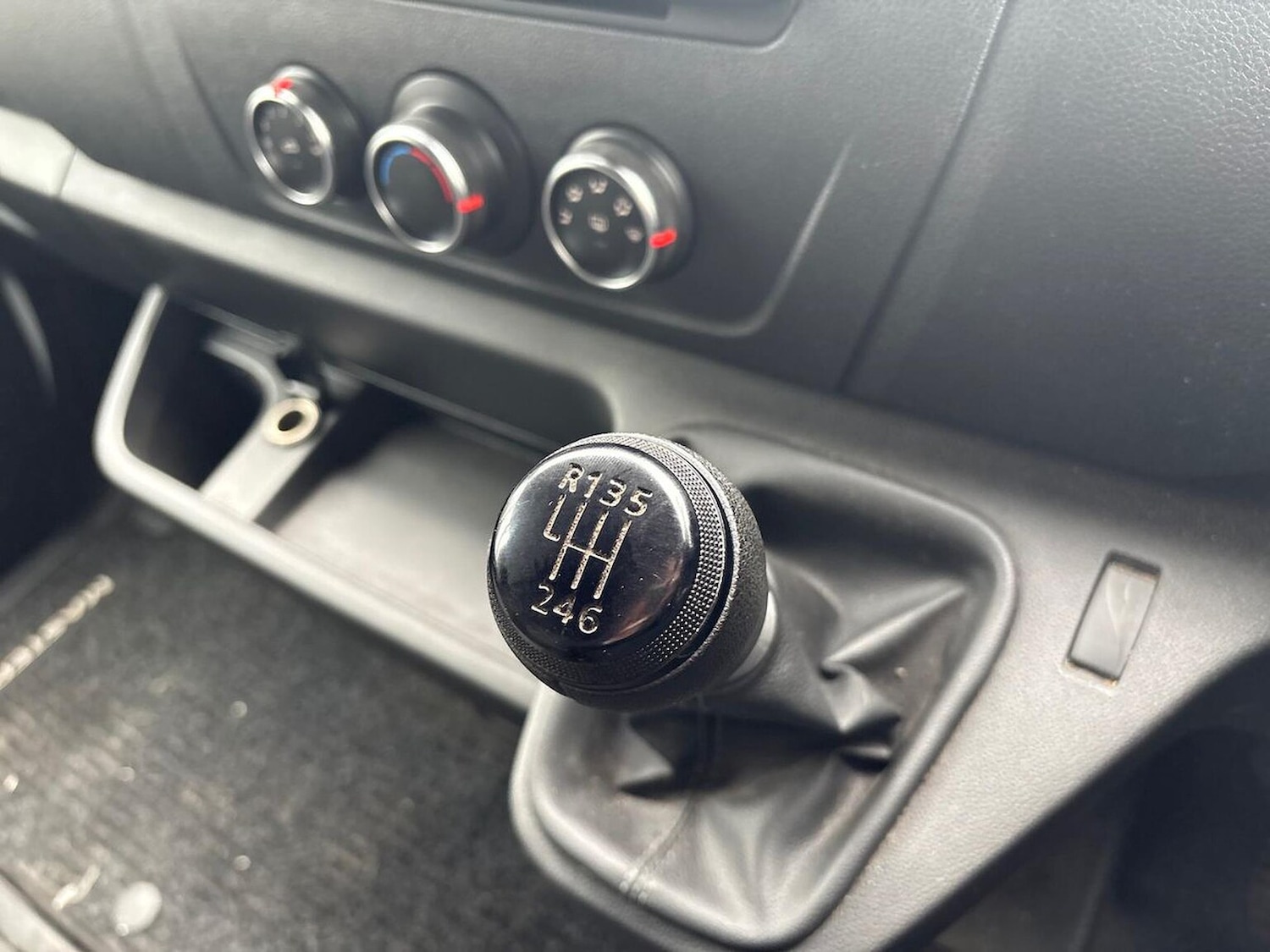 Used Renault Master 2023 for sale - 77983984: Photo 13