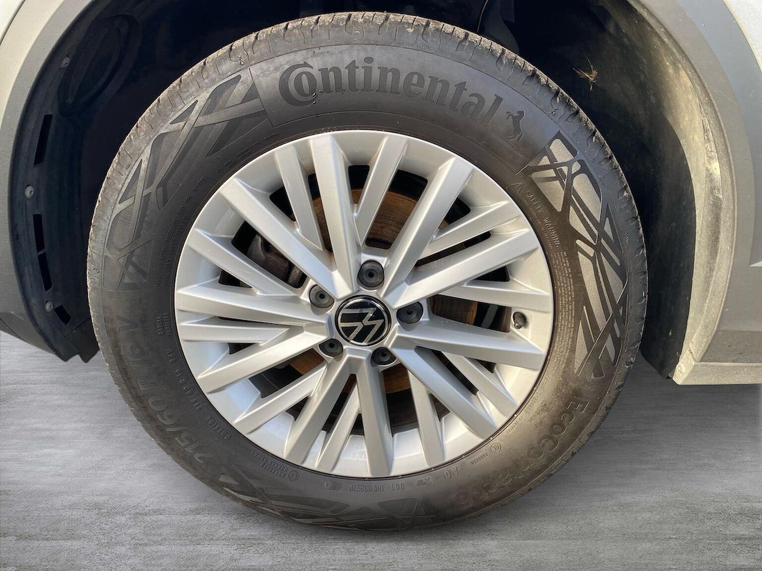 Used Volkswagen T-Roc 2022 for sale - 77003680: Photo 6