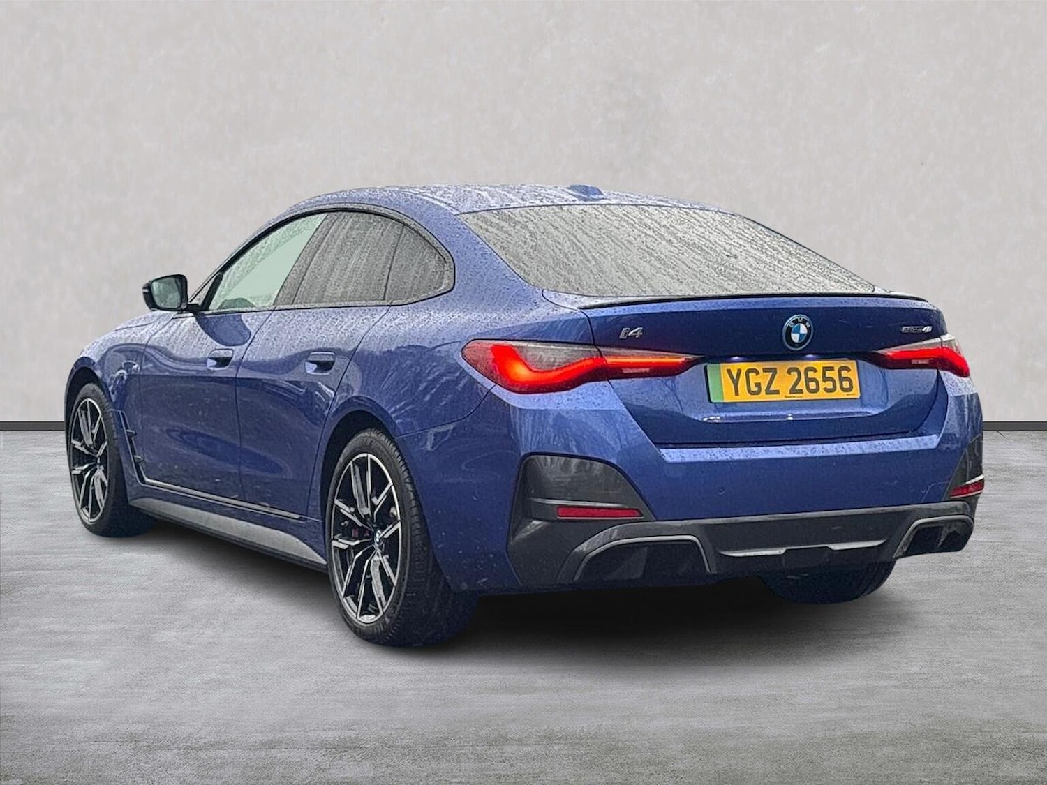 Used BMW i4 2022 for sale - 76682552: Photo 2