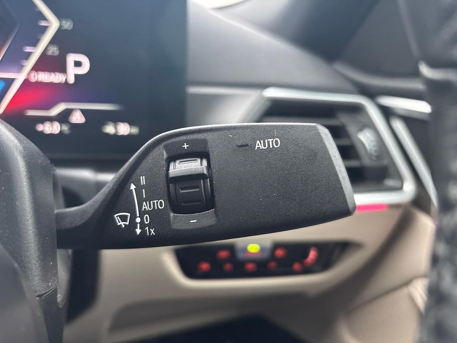 Used BMW i4 2022 for sale - 76682552: Photo 26