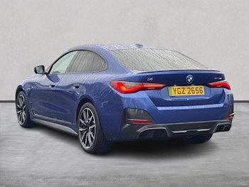 Used BMW i4 2022 for sale - 76682552: Photo