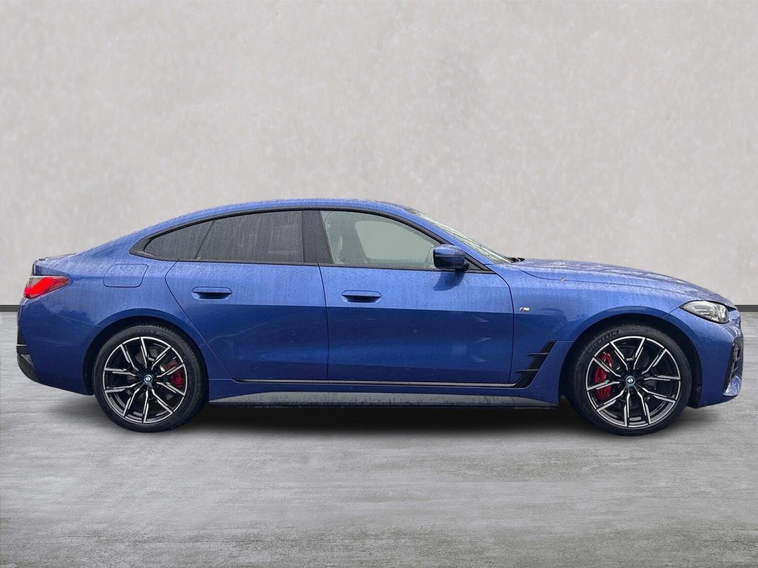 Used BMW i4 2022 for sale - 76682552: Photo 3