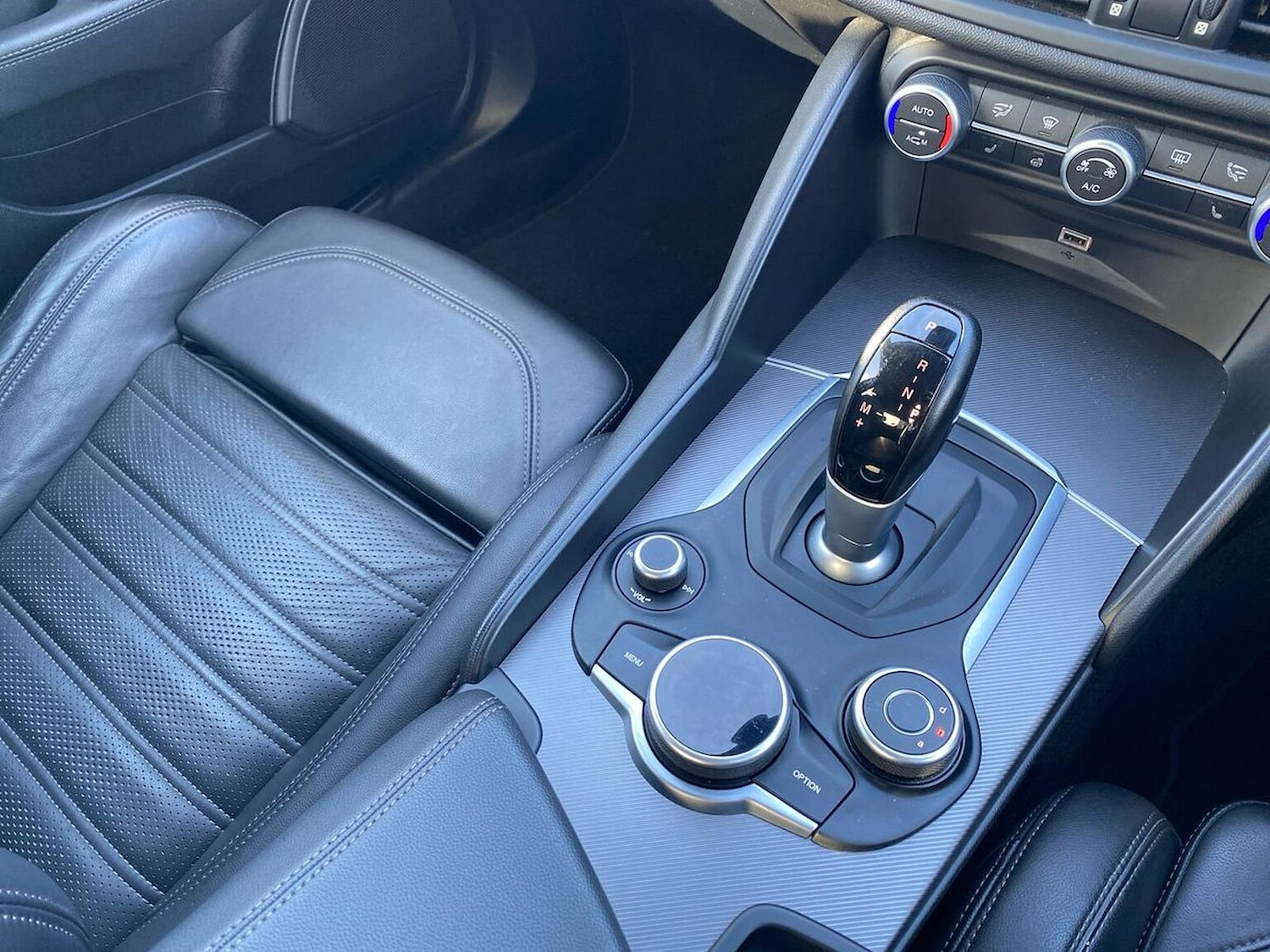 Used Alfa Romeo Giulia 2019 for sale - 76363404: Photo 13