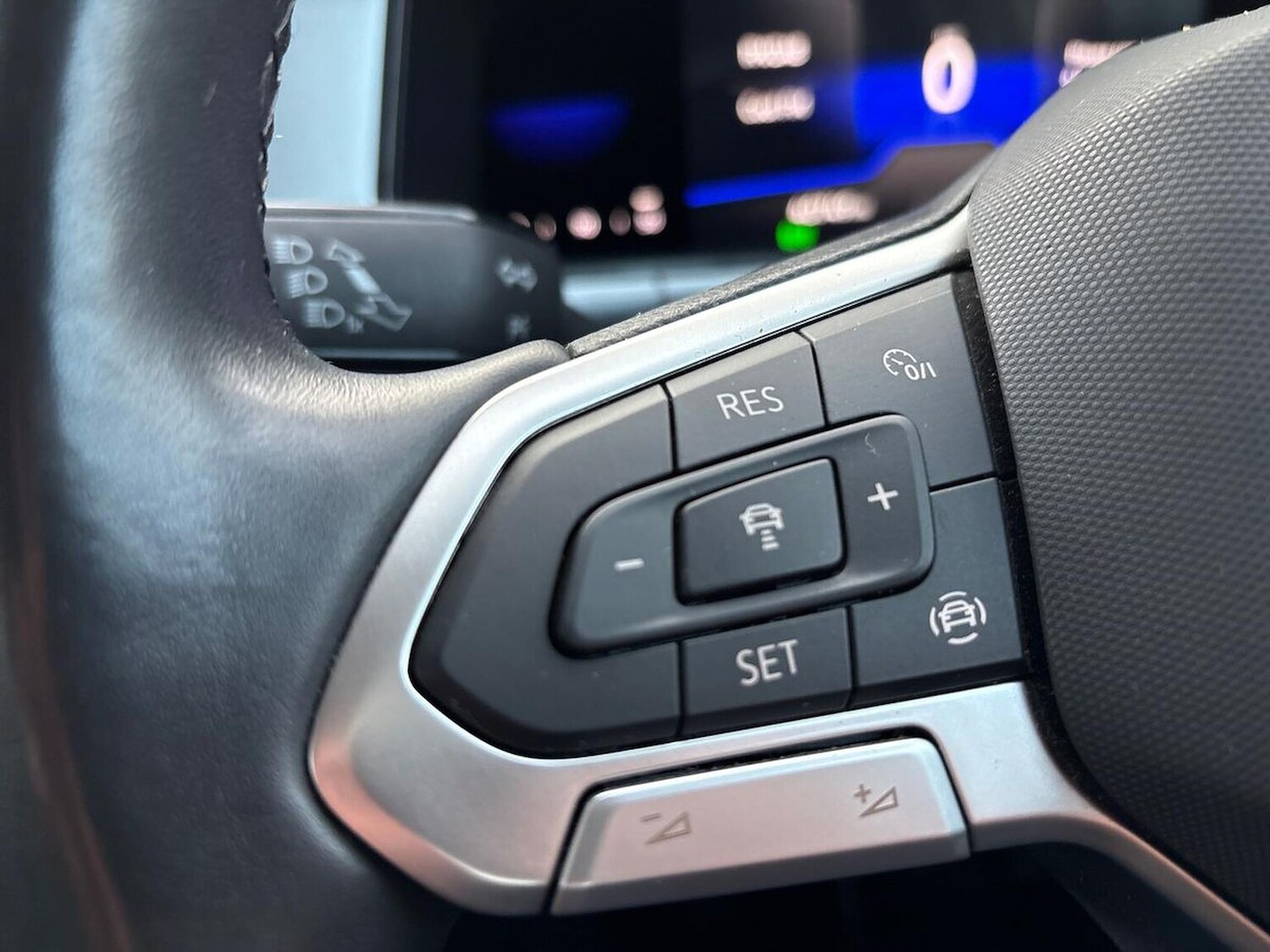 Used Volkswagen T-Roc 2022 for sale - 77489136: Photo 25