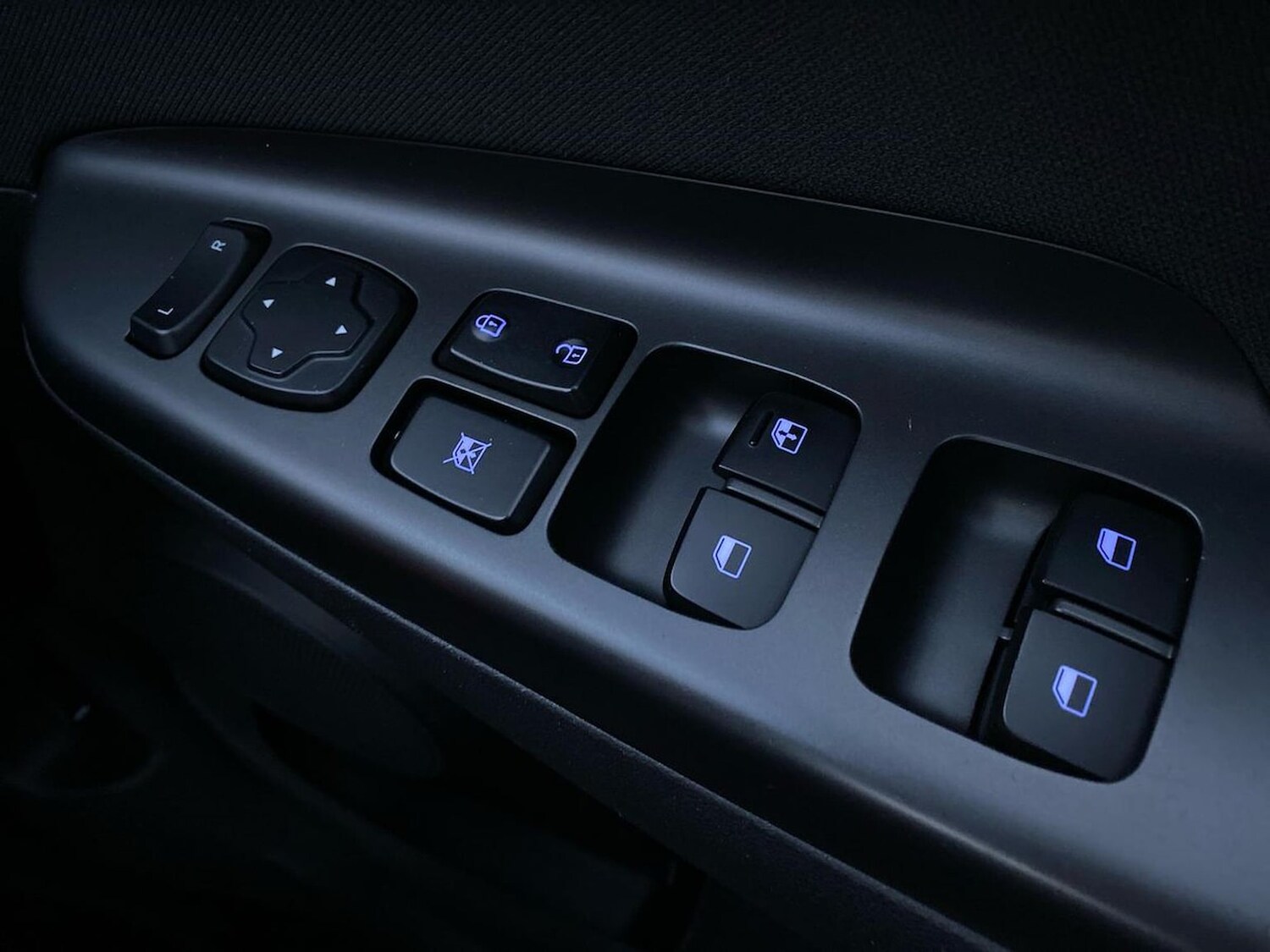 Used Hyundai KONA 2021 for sale - 76559811: Photo 21