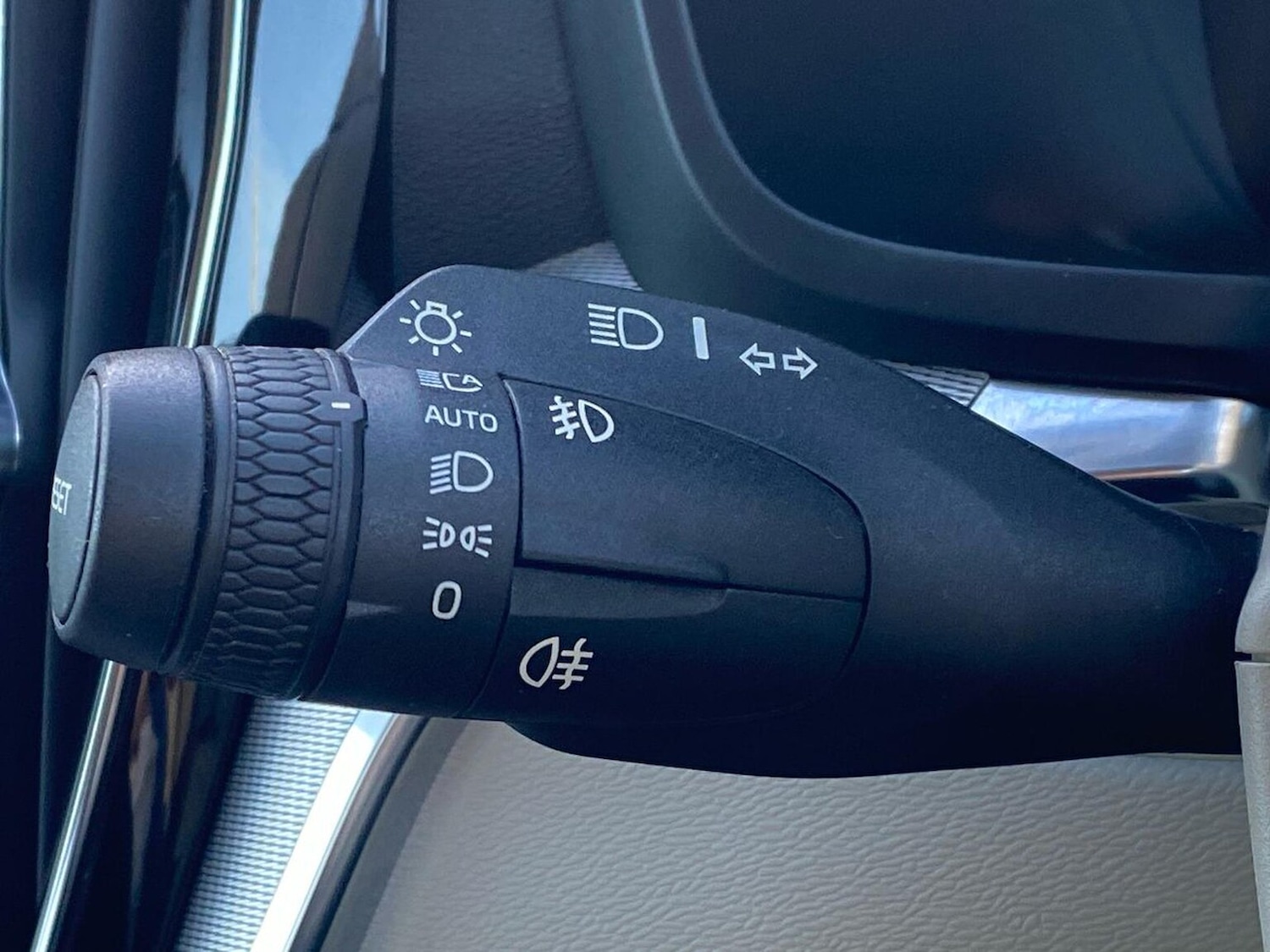 Used Volvo S60 2019 for sale - 77056775: Photo 29