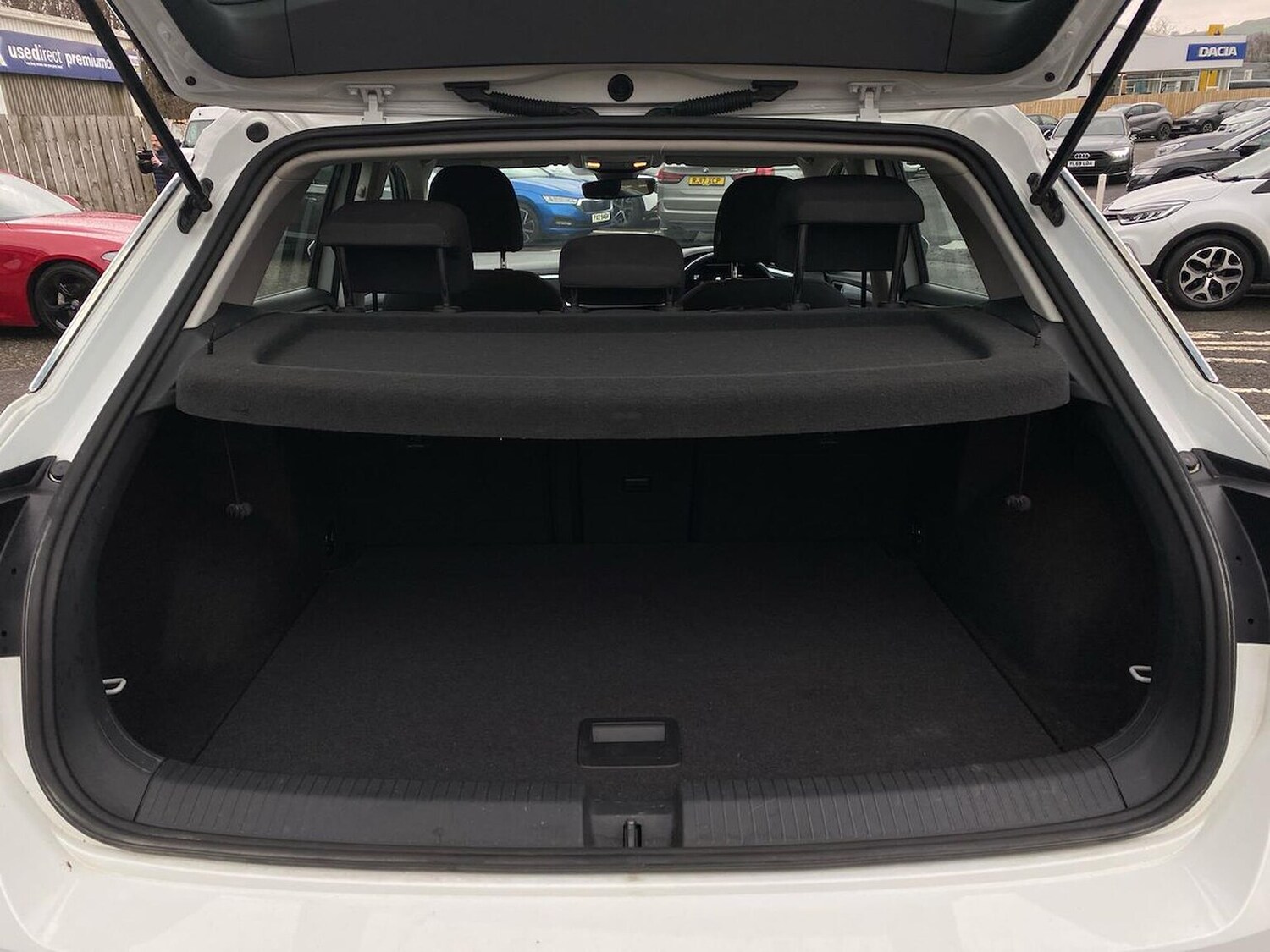 Used Volkswagen T-Roc 2023 for sale - 77701340: Photo 17