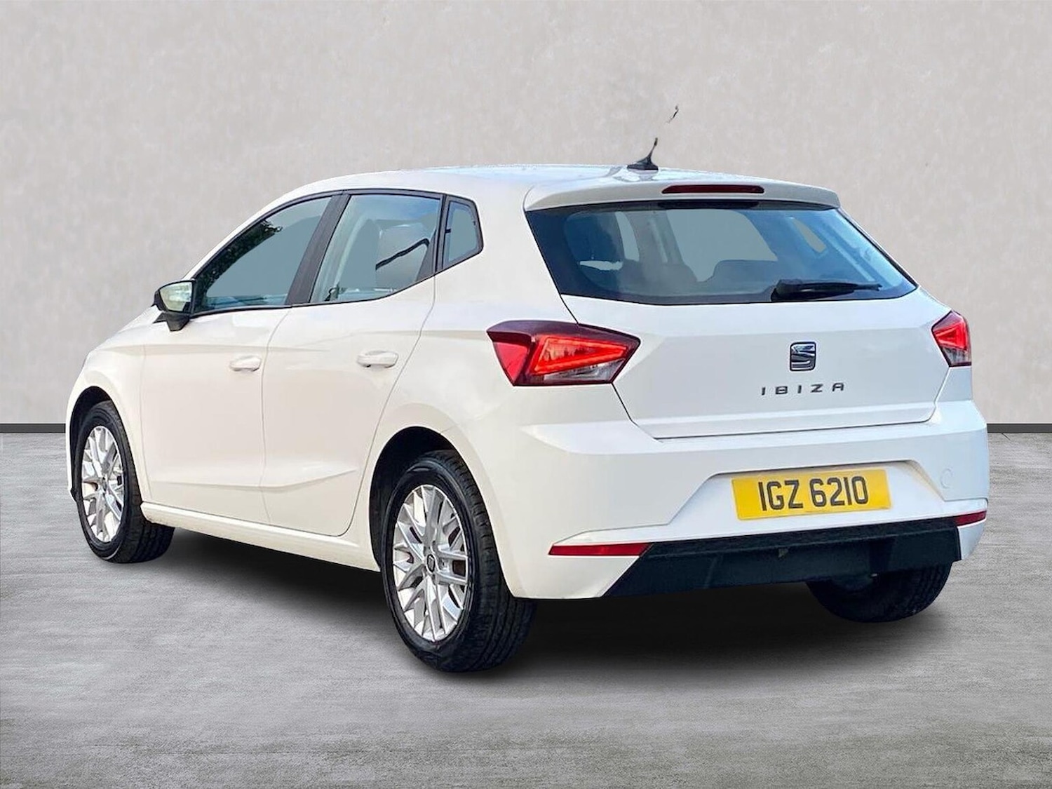 Used SEAT Ibiza 2018 for sale - 77077985: Photo 2
