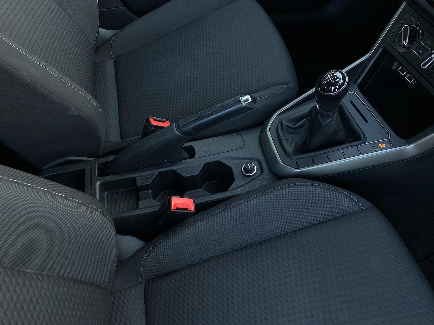 Used Volkswagen Polo 2019 for sale - 76957517: Photo 13